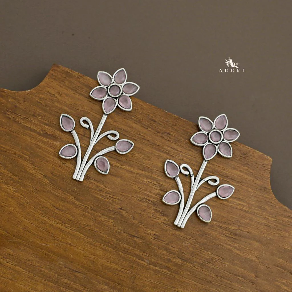 Melvirra Flower Glossy Earring - Image 11