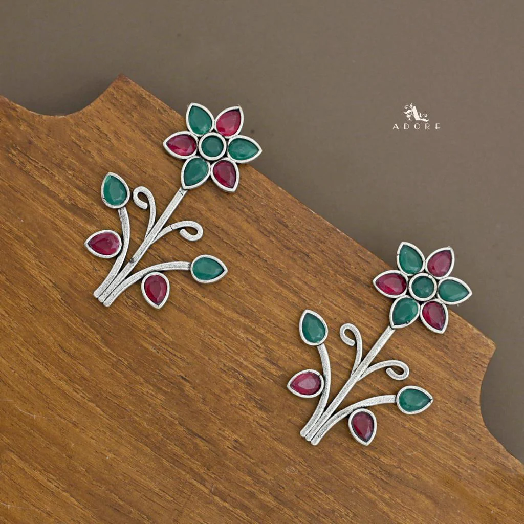 Melvirra Flower Glossy Earring - Image 2