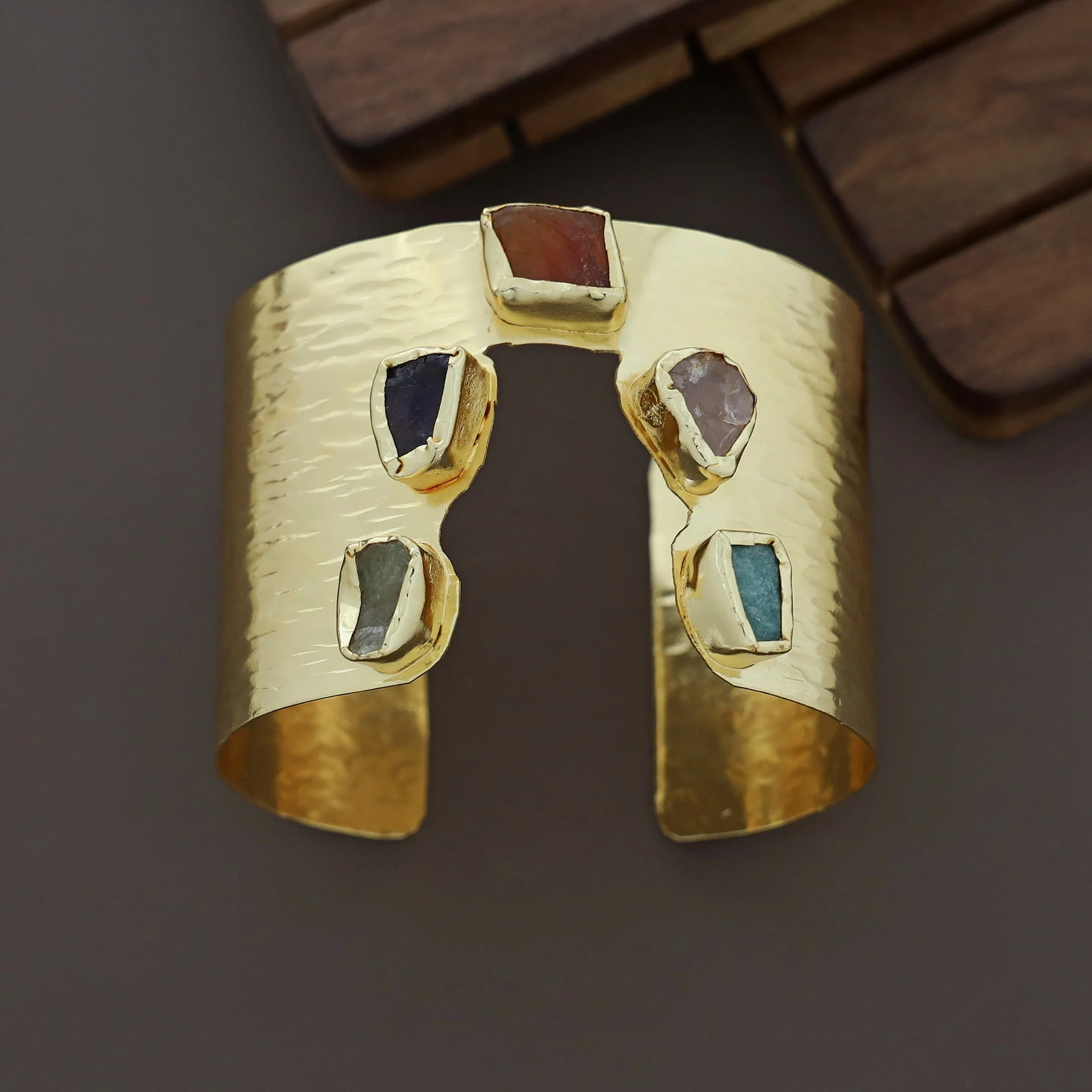 Merle Raw Stone Open Hand Cuff - Image 2