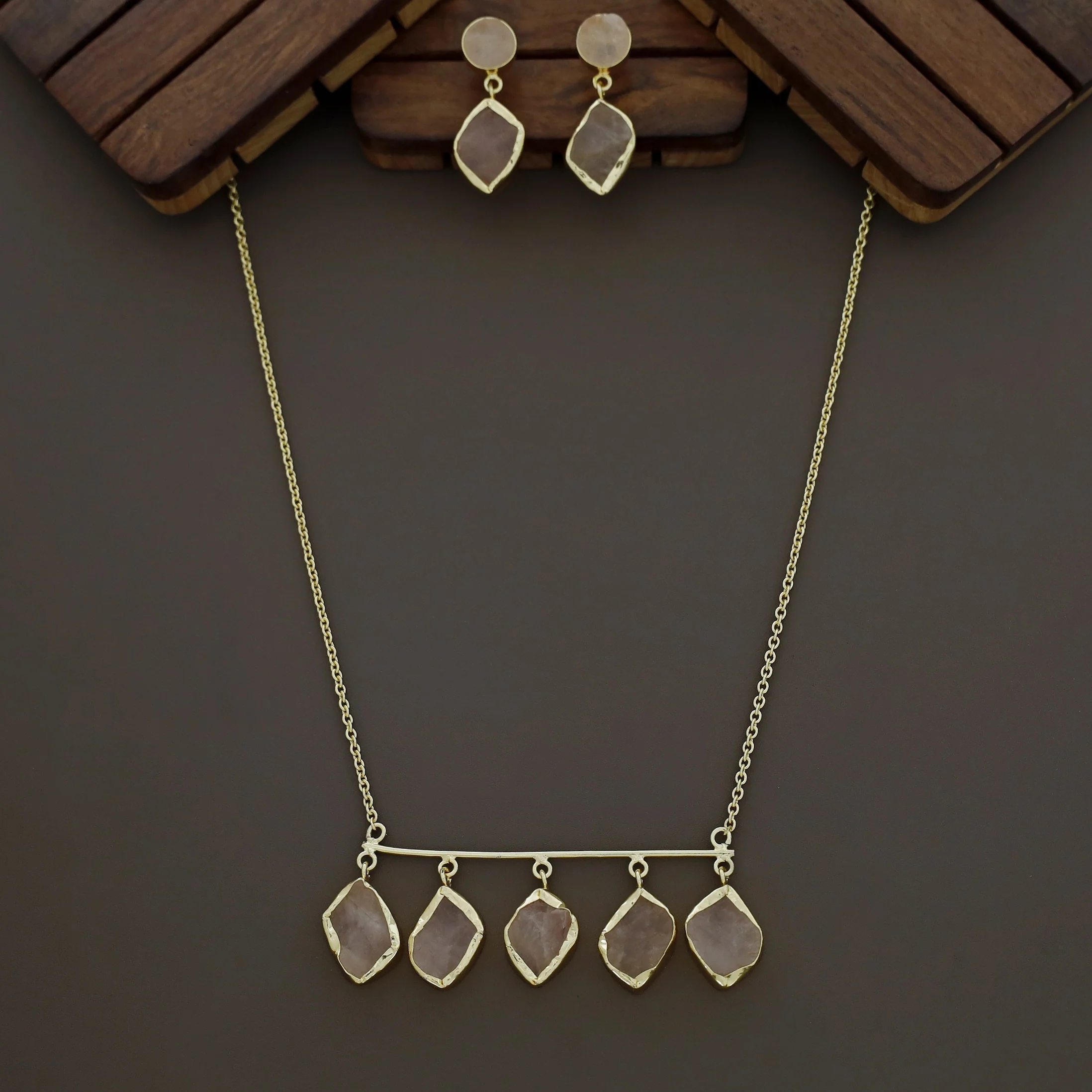Meteorite Raw Stone Neckpiece with Earrings - Image 2