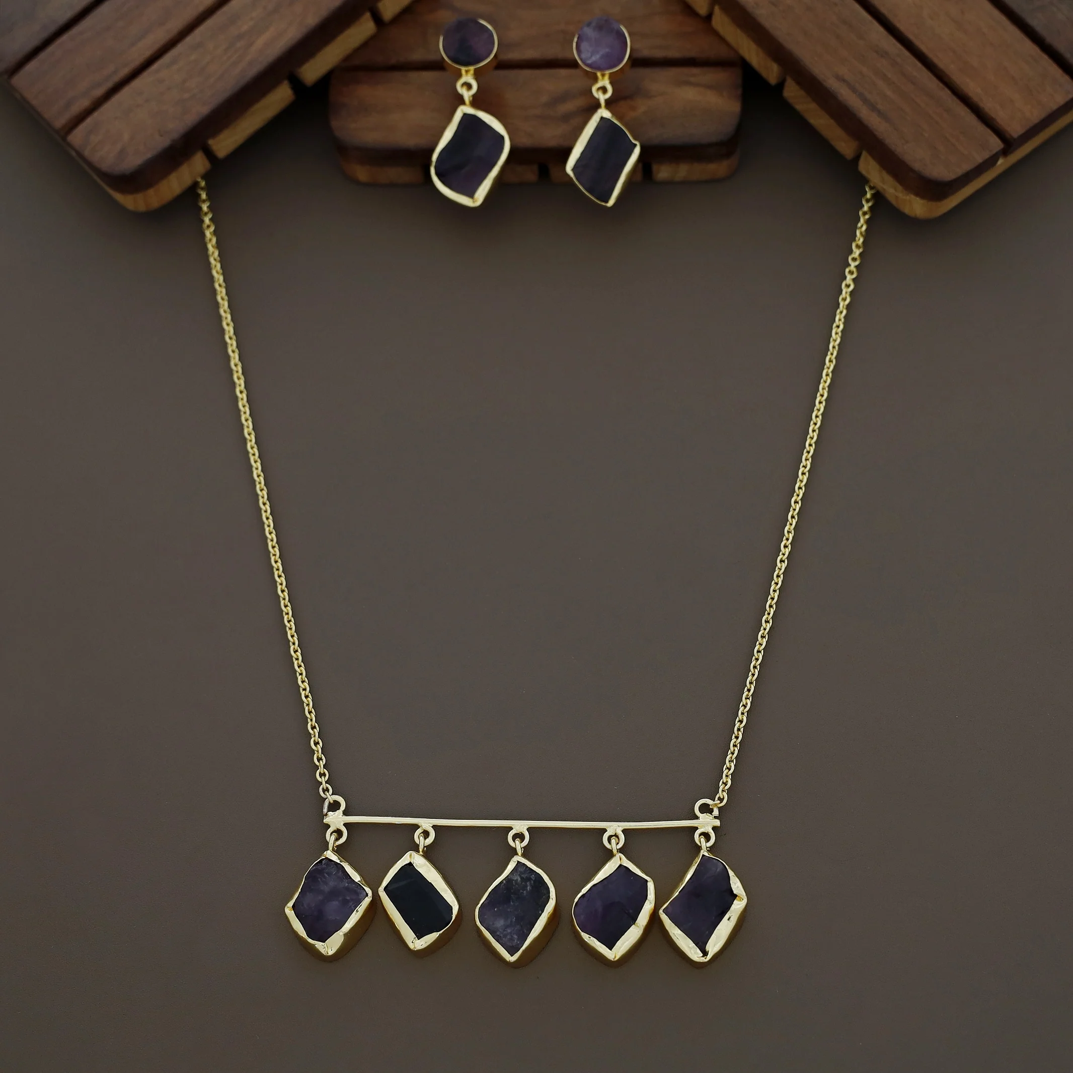 Meteorite Raw Stone Neckpiece with Earrings - Image 4