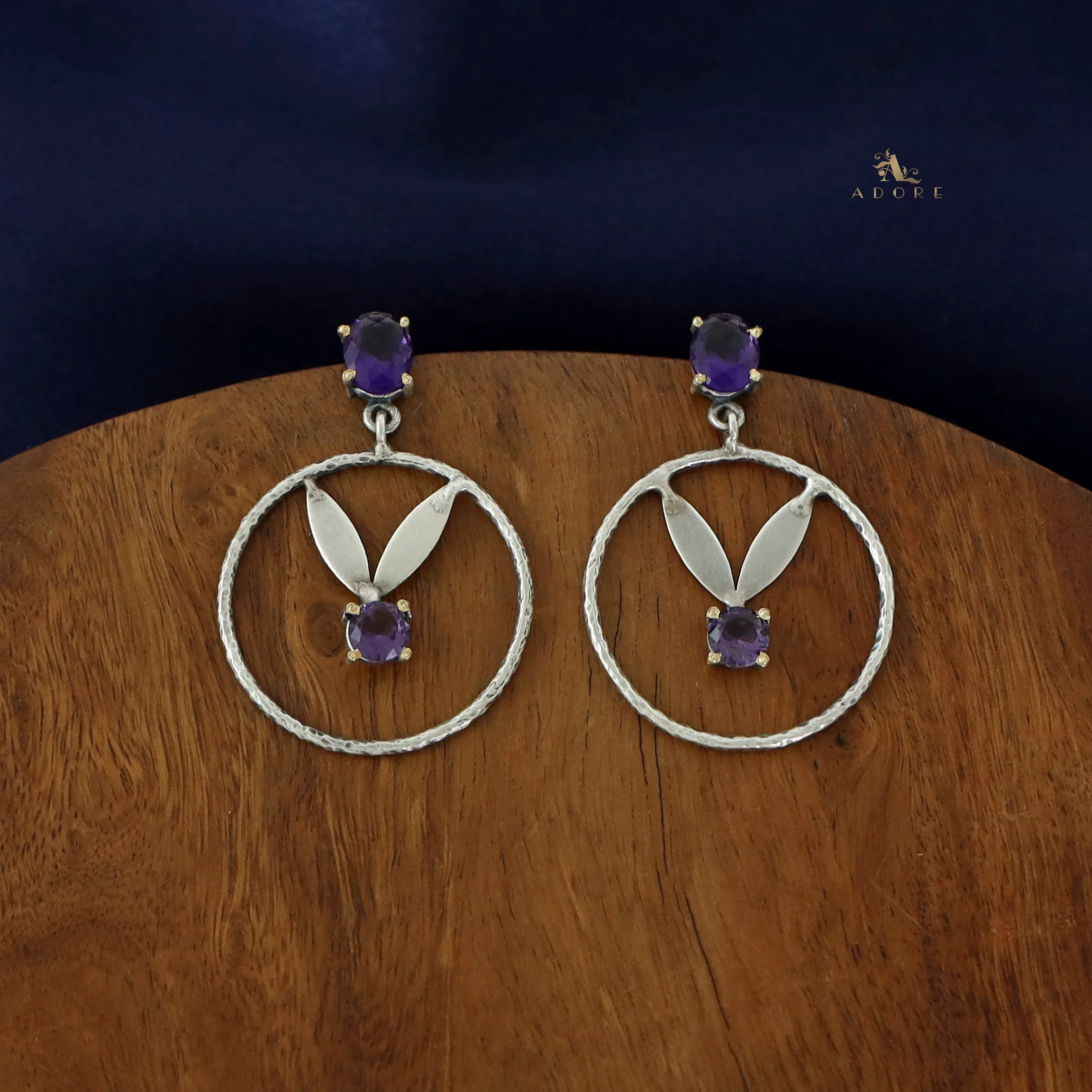 Metilda 2 Leafy Glossy Hoop Earring - Image 5