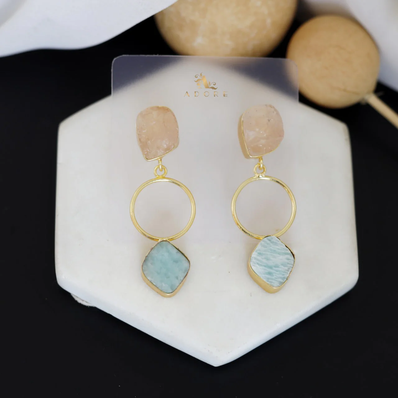 Middle Golden Circle Earring - Image 9