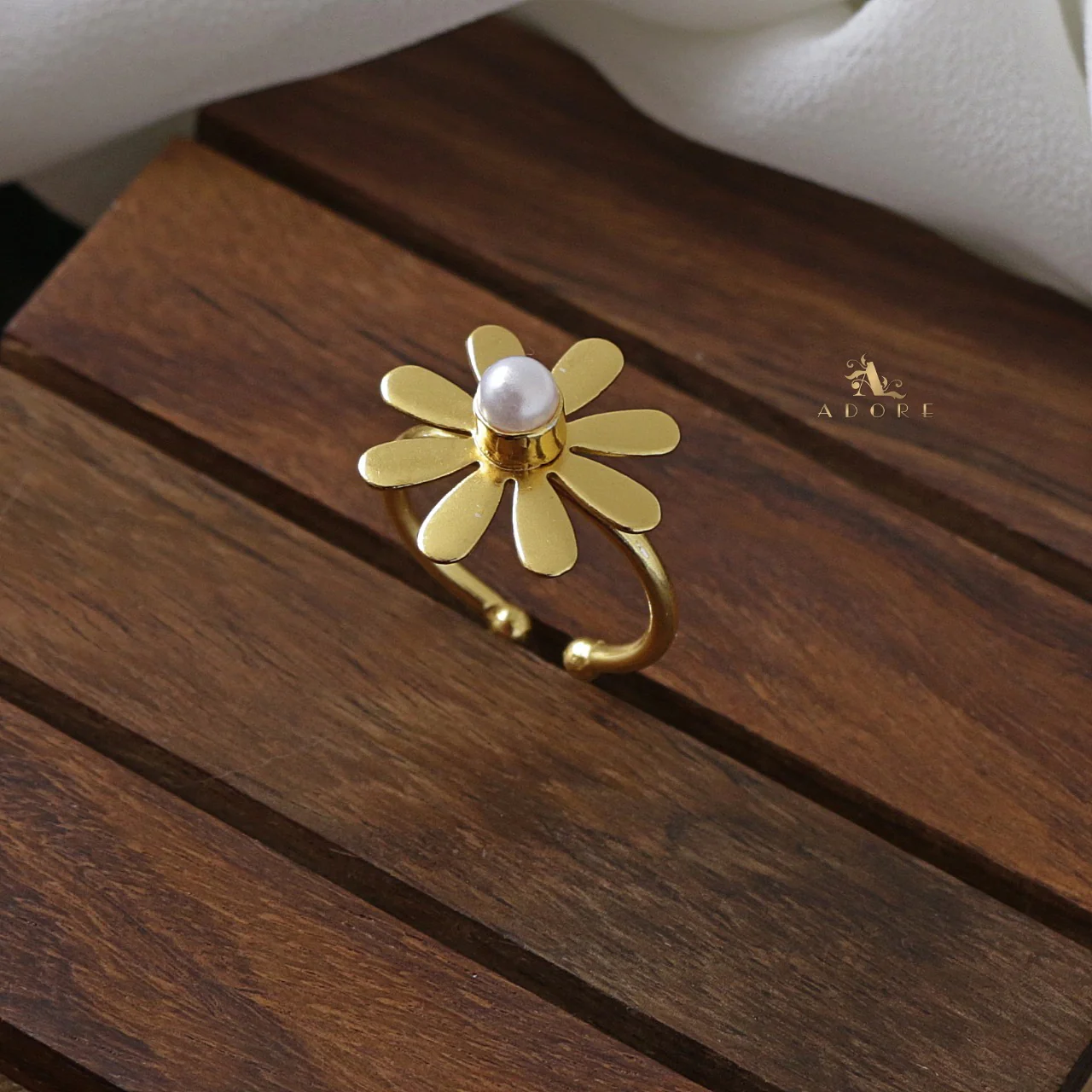 Midhila Flower Pearl Ring - Image 3