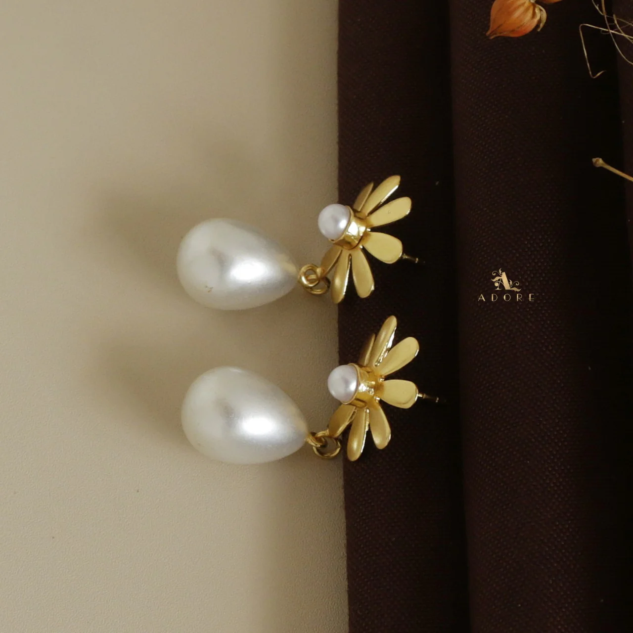 Midhila Pearl Drop Earring - Image 3