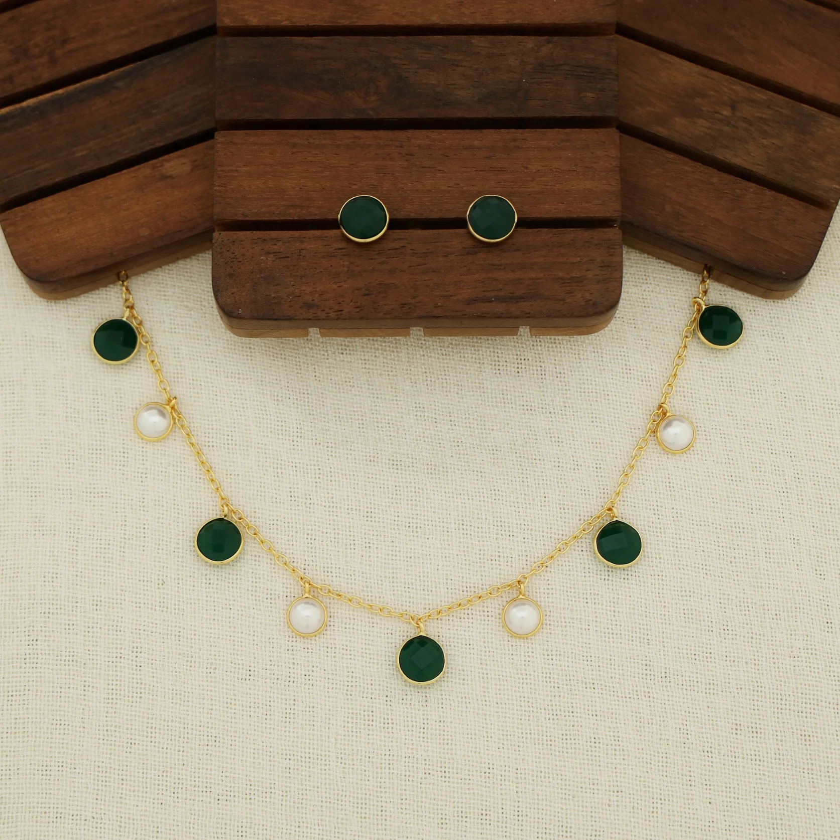 Mihaara Pearl Neckpiece With Stud (Colour Option) - Image 11