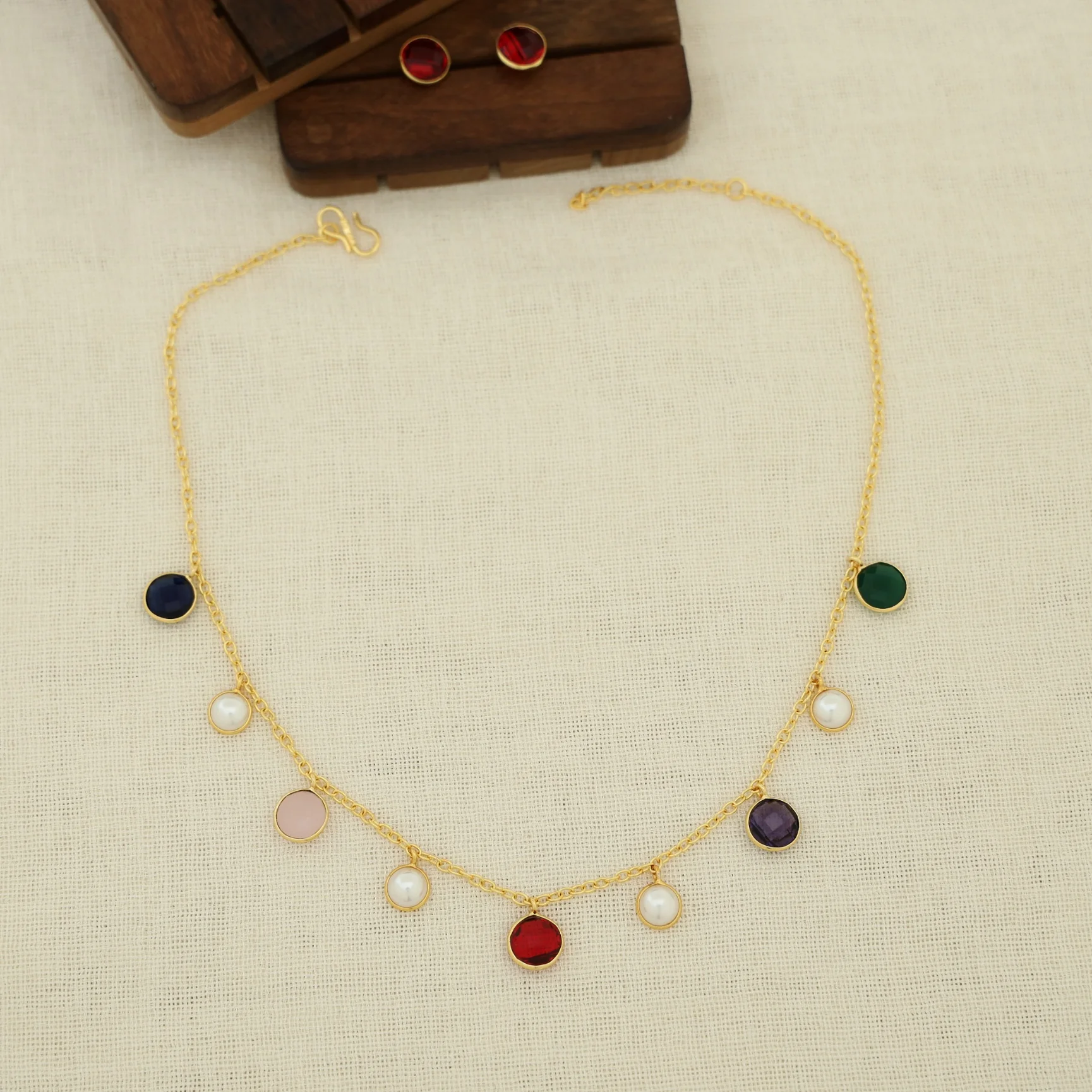 Mihaara Pearl Neckpiece With Stud (Colour Option) - Image 15