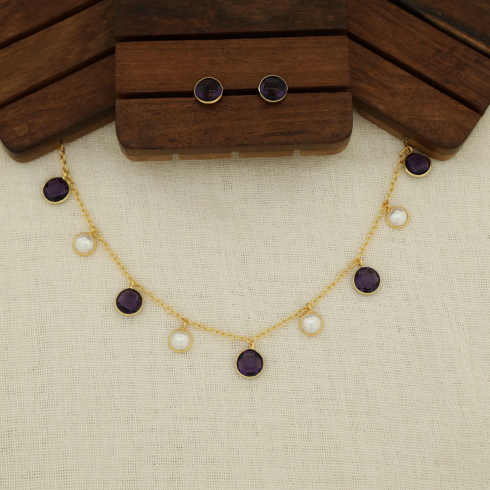 Mihaara Pearl Neckpiece With Stud (Colour Option) - Image 8