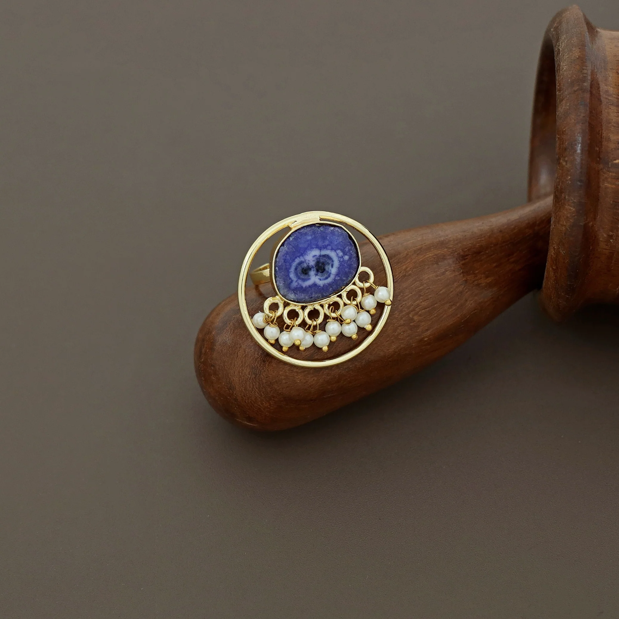 Mihika Round Agate with Pearl Ring - Image 17