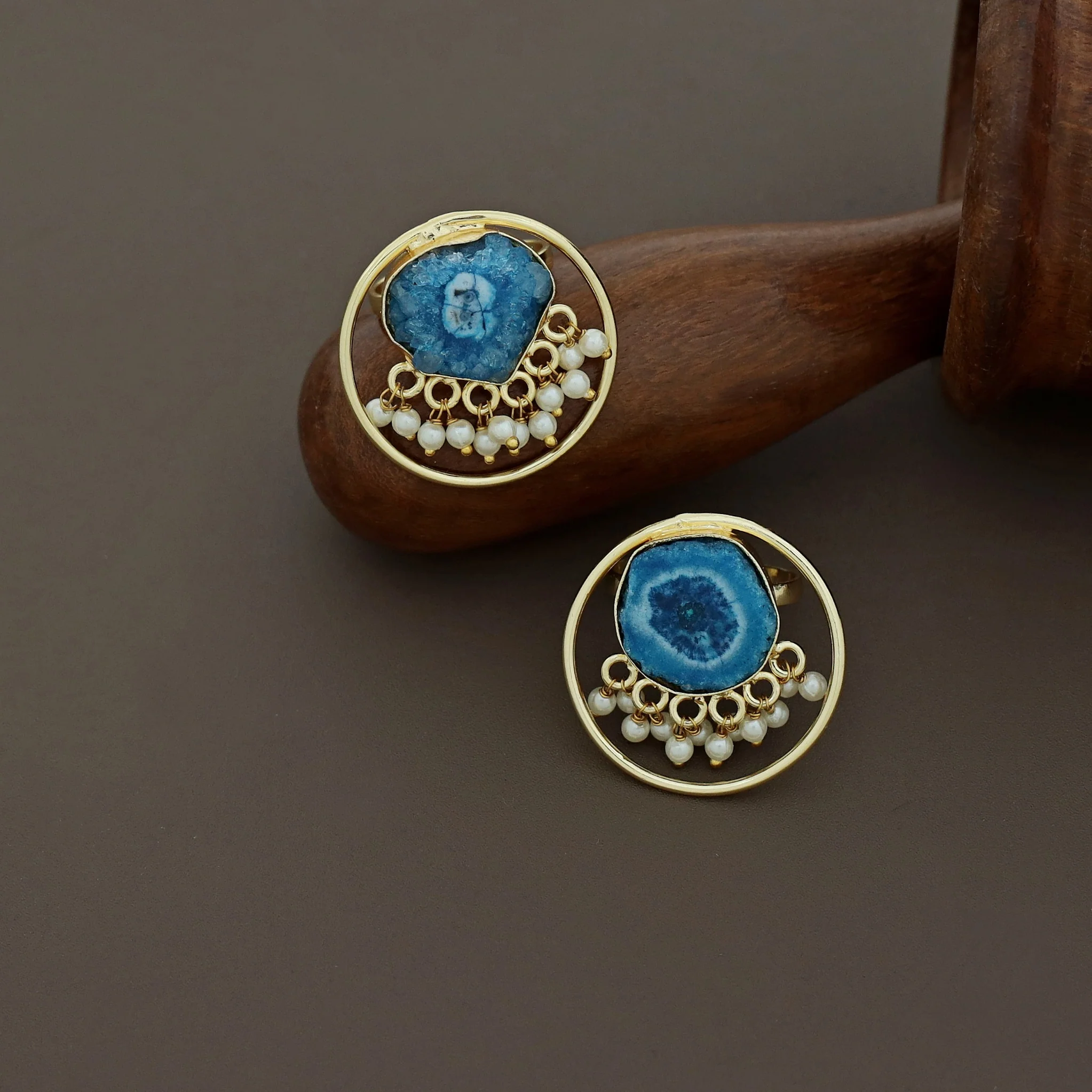 Mihika Round Agate with Pearl Ring - Image 19
