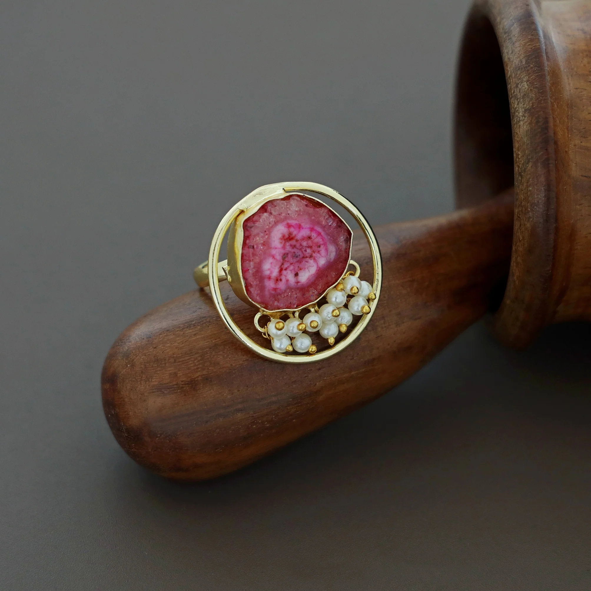 Mihika Round Agate with Pearl Ring - Image 23