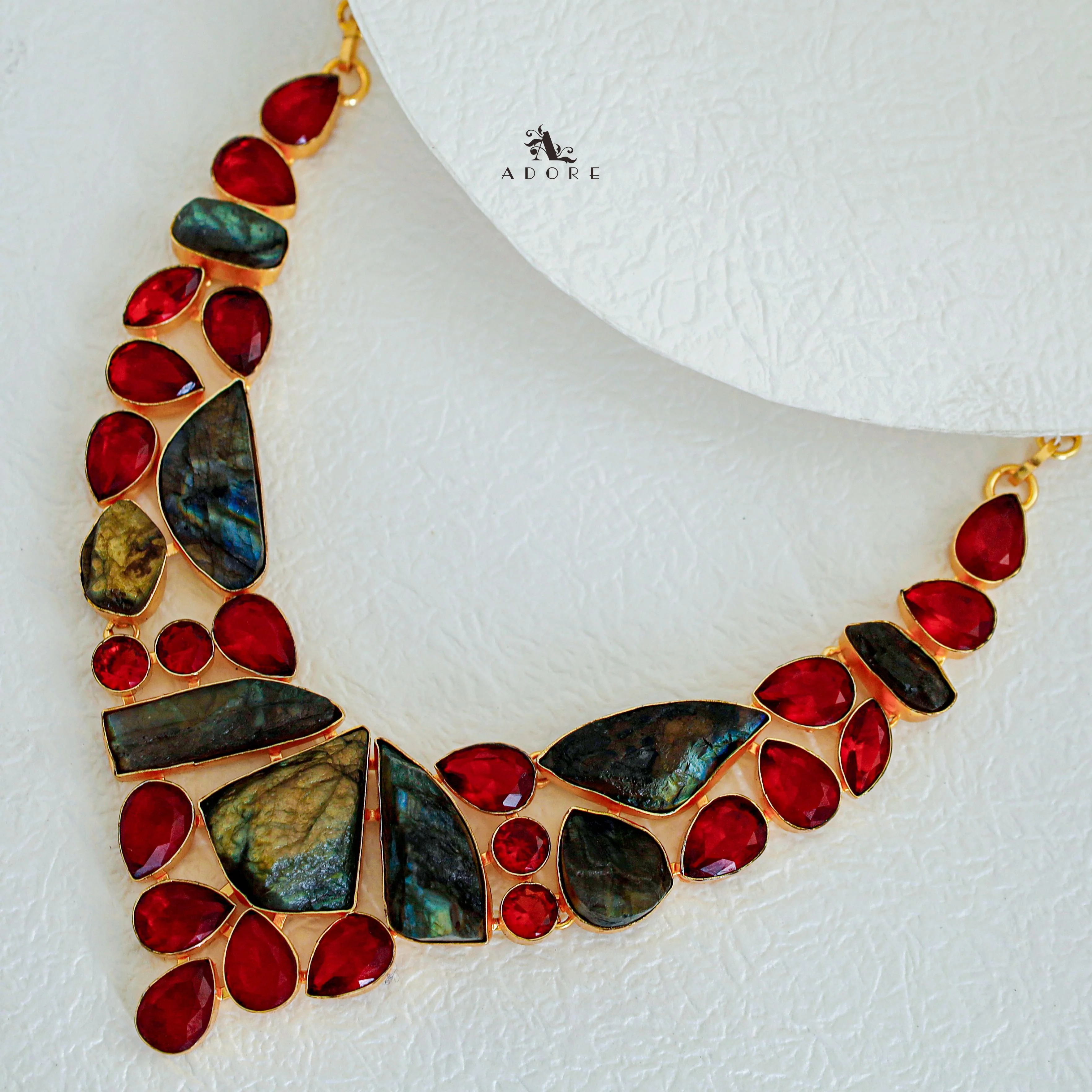Milla Liz Neckpiece - Image 2