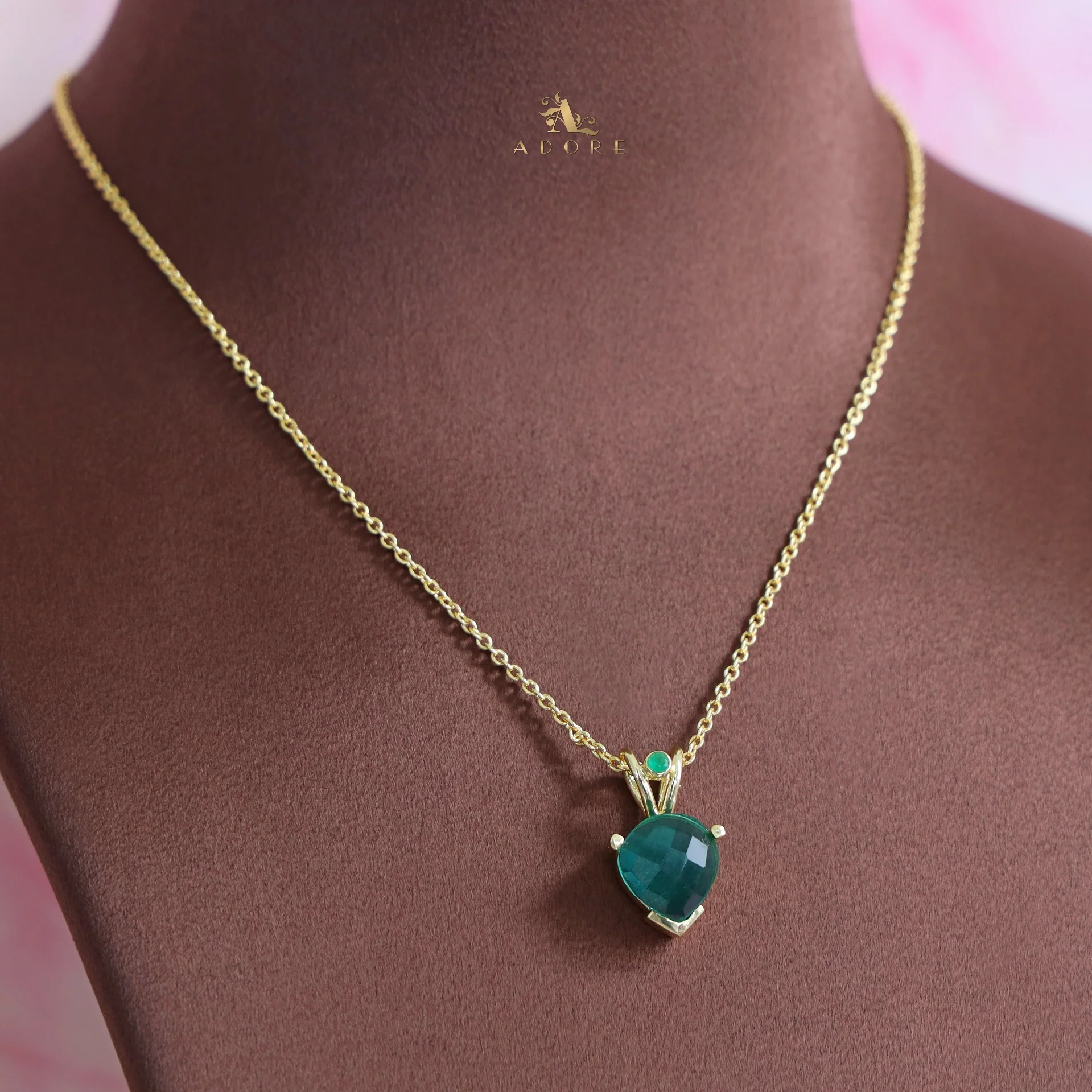 Millie Glossy Claw Drop Neckpiece - Image 5