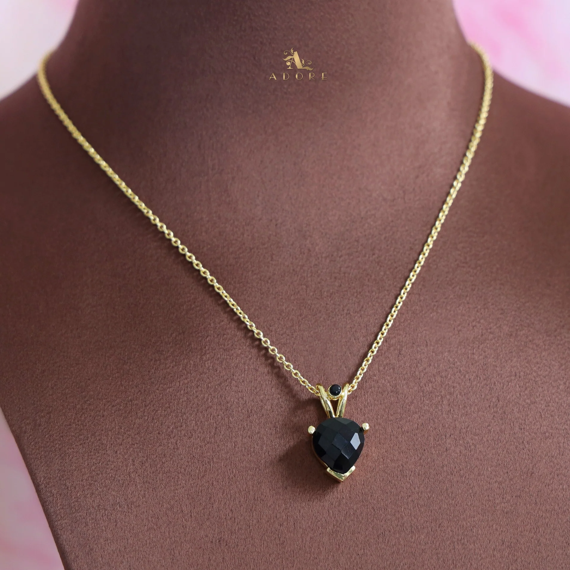 Millie Glossy Claw Drop Neckpiece - Image 6