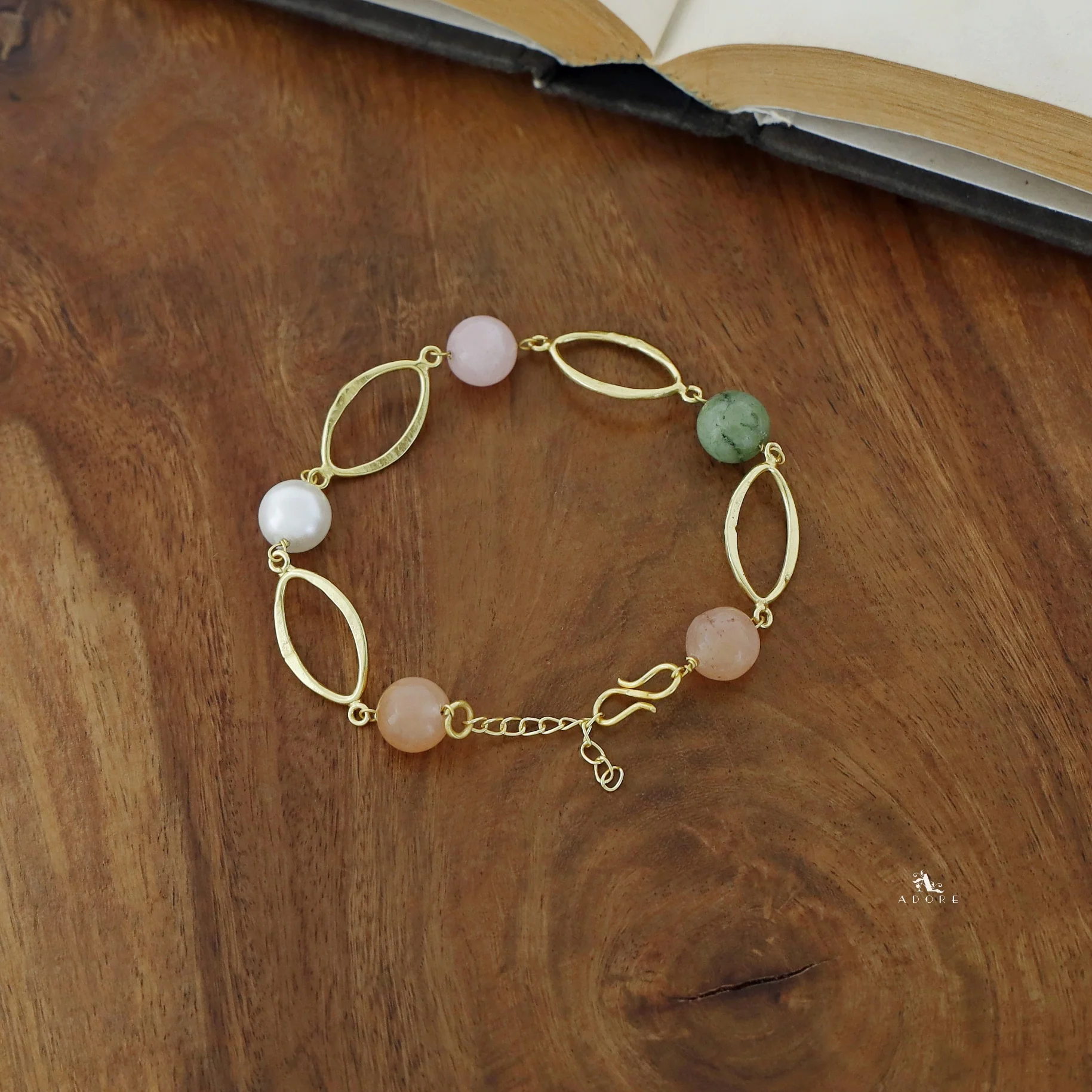 Mineralia Oval Beads Bracelet - Image 7