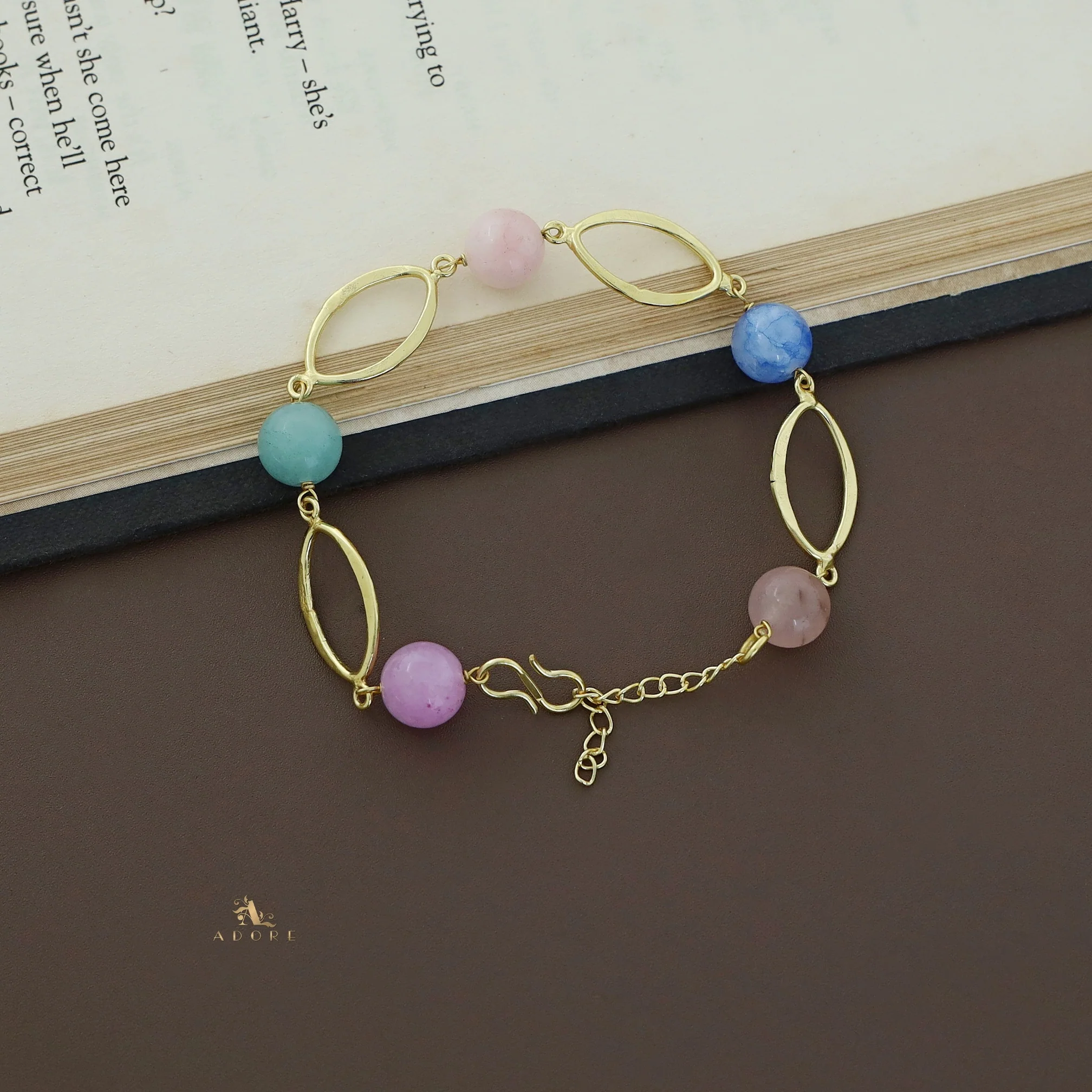 Mineralia Oval Beads Bracelet - Image 9