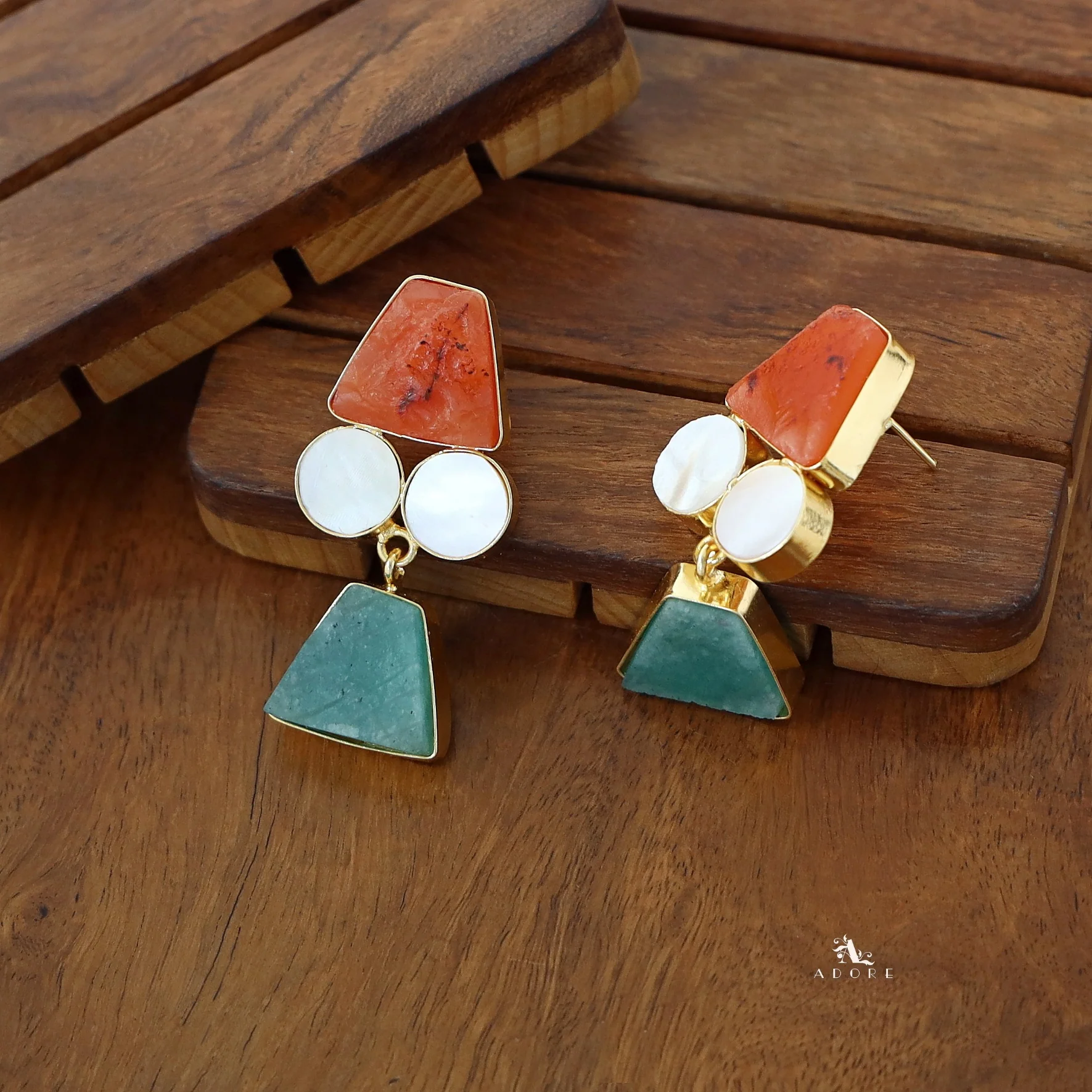 Miranda Multishape Raw Stone + MOP Earring - Image 7