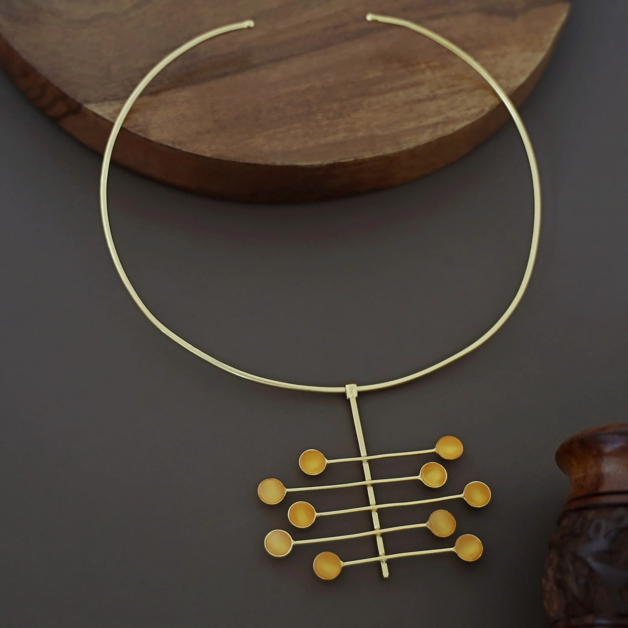 Miri Sticky Glossy Neck Cuff - Image 6