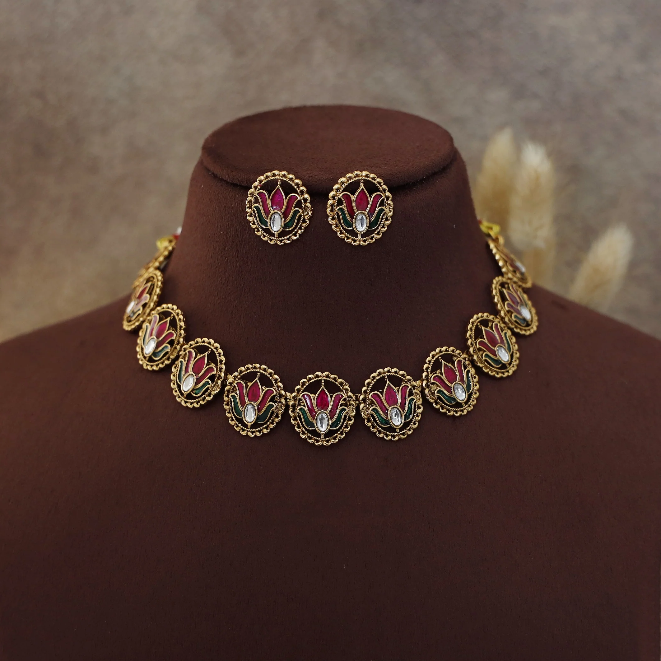 Mitra Oval Padma Enamel Short Neckpiece/Choker With Earring - Image 5