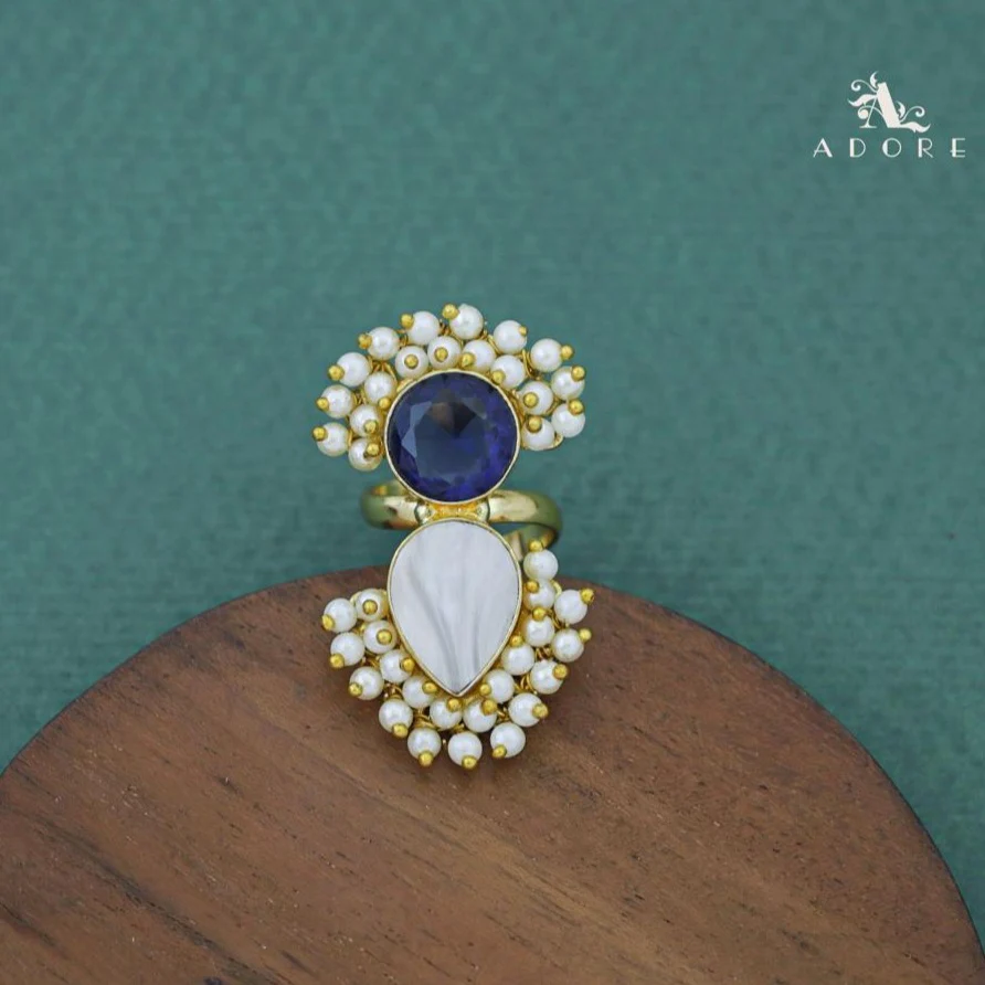 Mizra Glossy Cluster Pearl Ring - Image 13