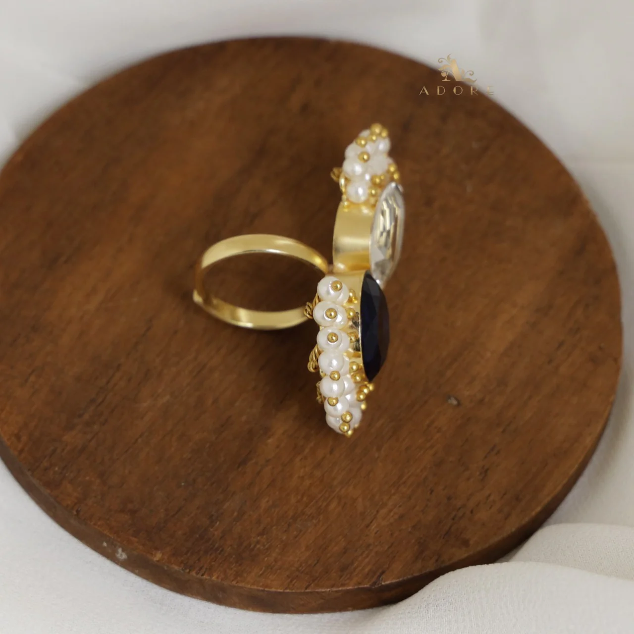 Mizra Glossy Cluster Pearl Ring - Image 5
