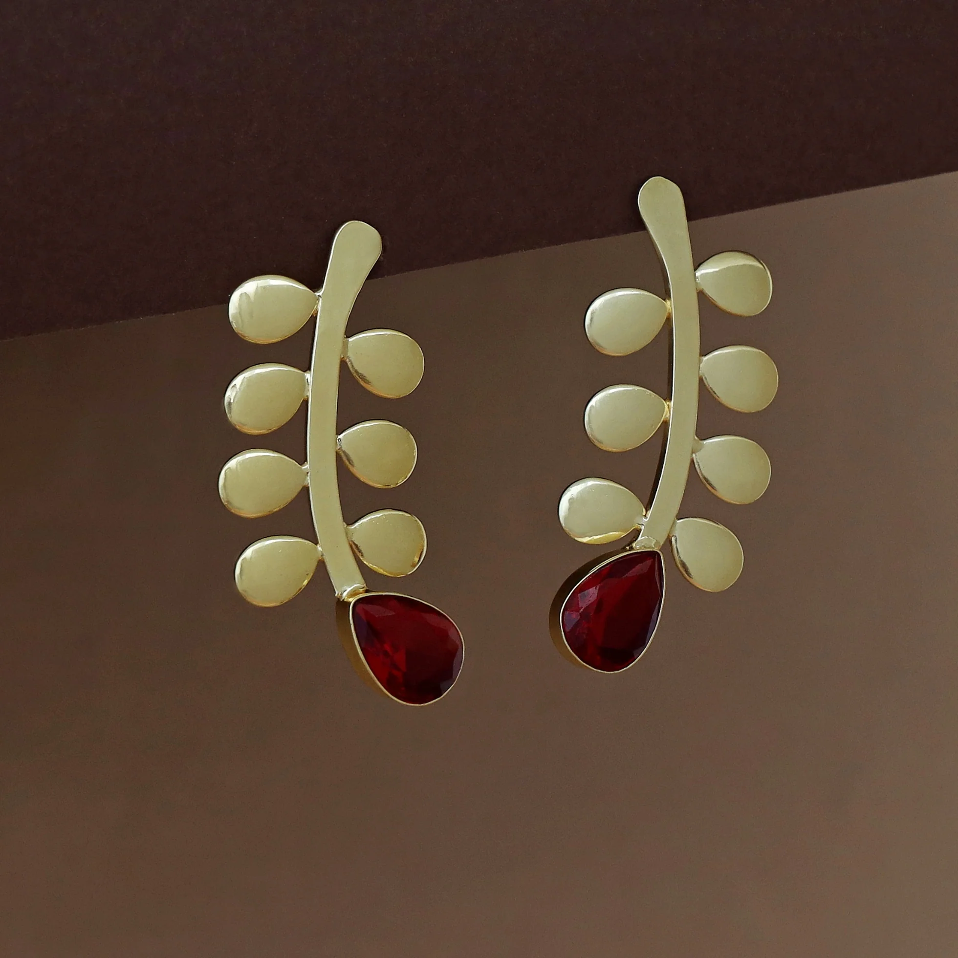 Moana Golden Leaf Glossy Drop Earring - Image 2