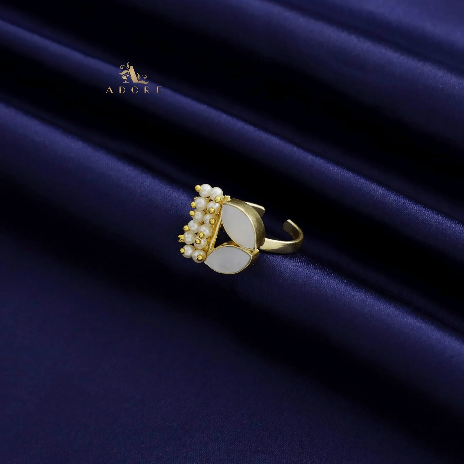 MOP Twin Leaf Cluster Pearl Ring - Image 3