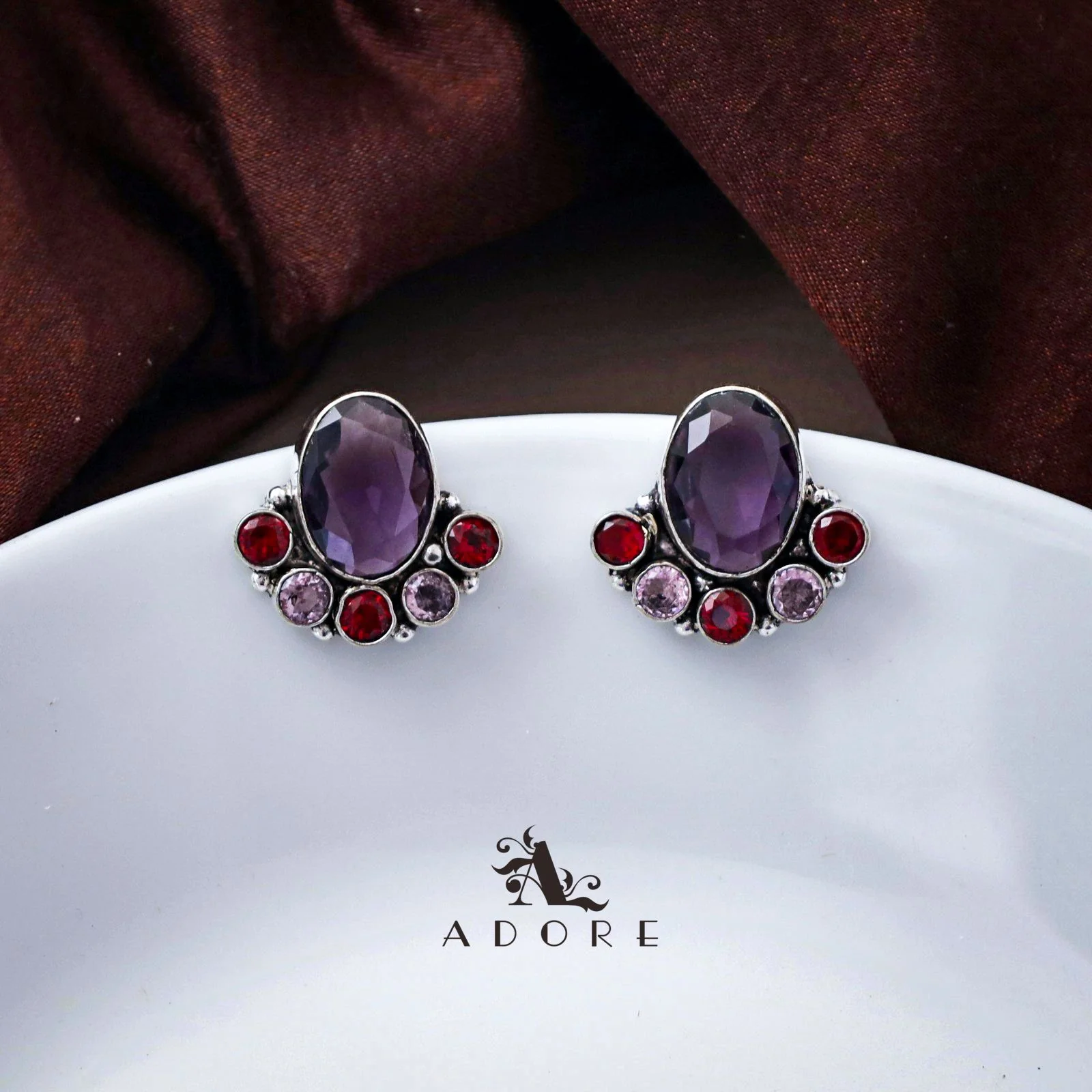 Moshi Oval Glossy Earring - Image 12