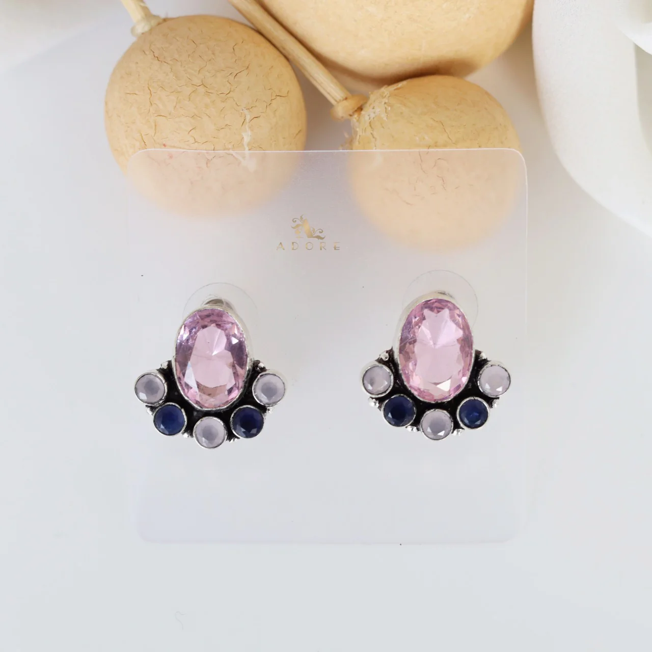 Moshi Oval Glossy Earring - Image 5
