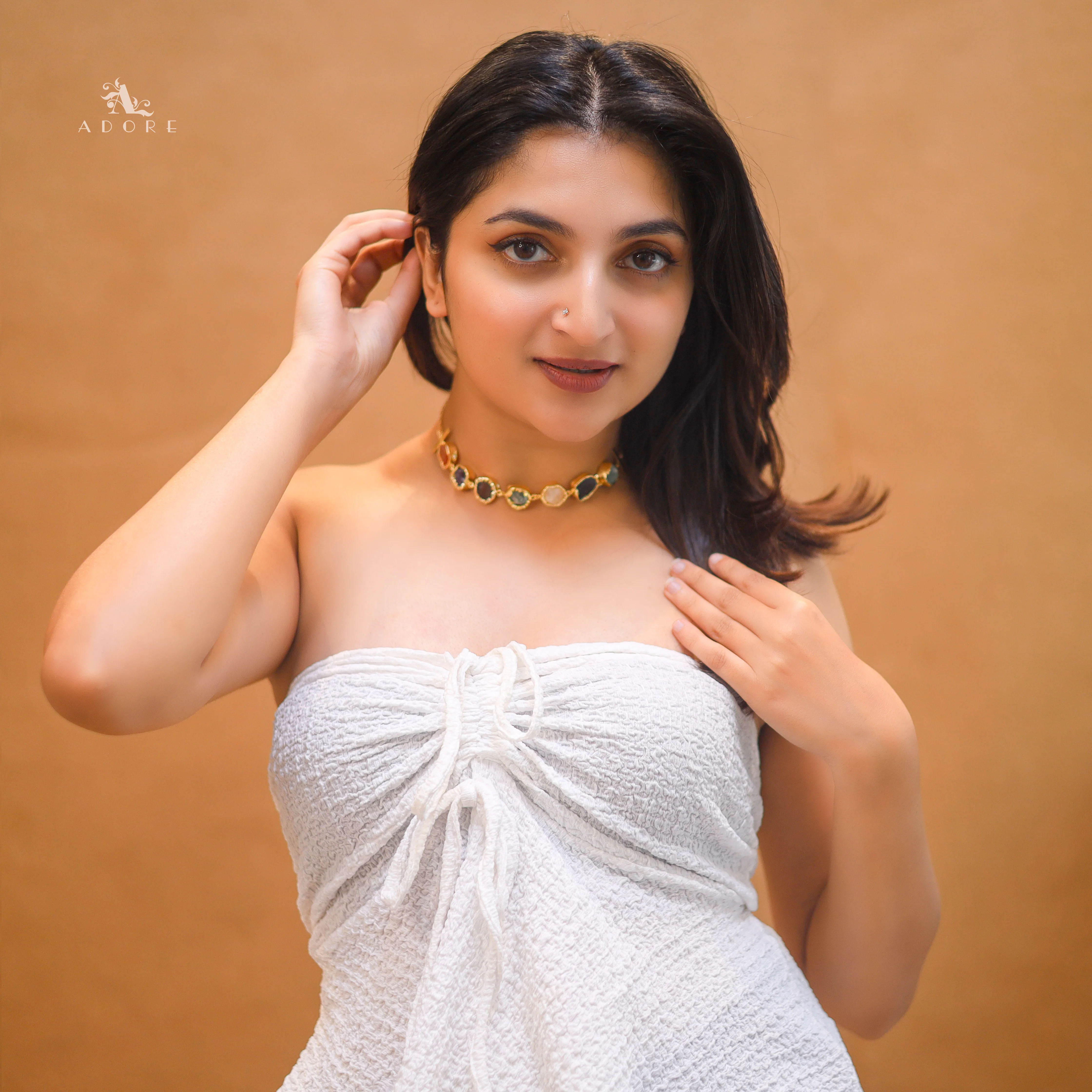 Mridula Golden One Layer 7 Stone Choker - Image 6