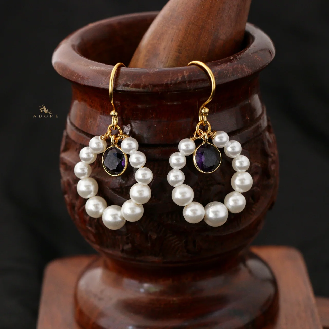 Mrinaal Pearl Hoop Earring - Image 13