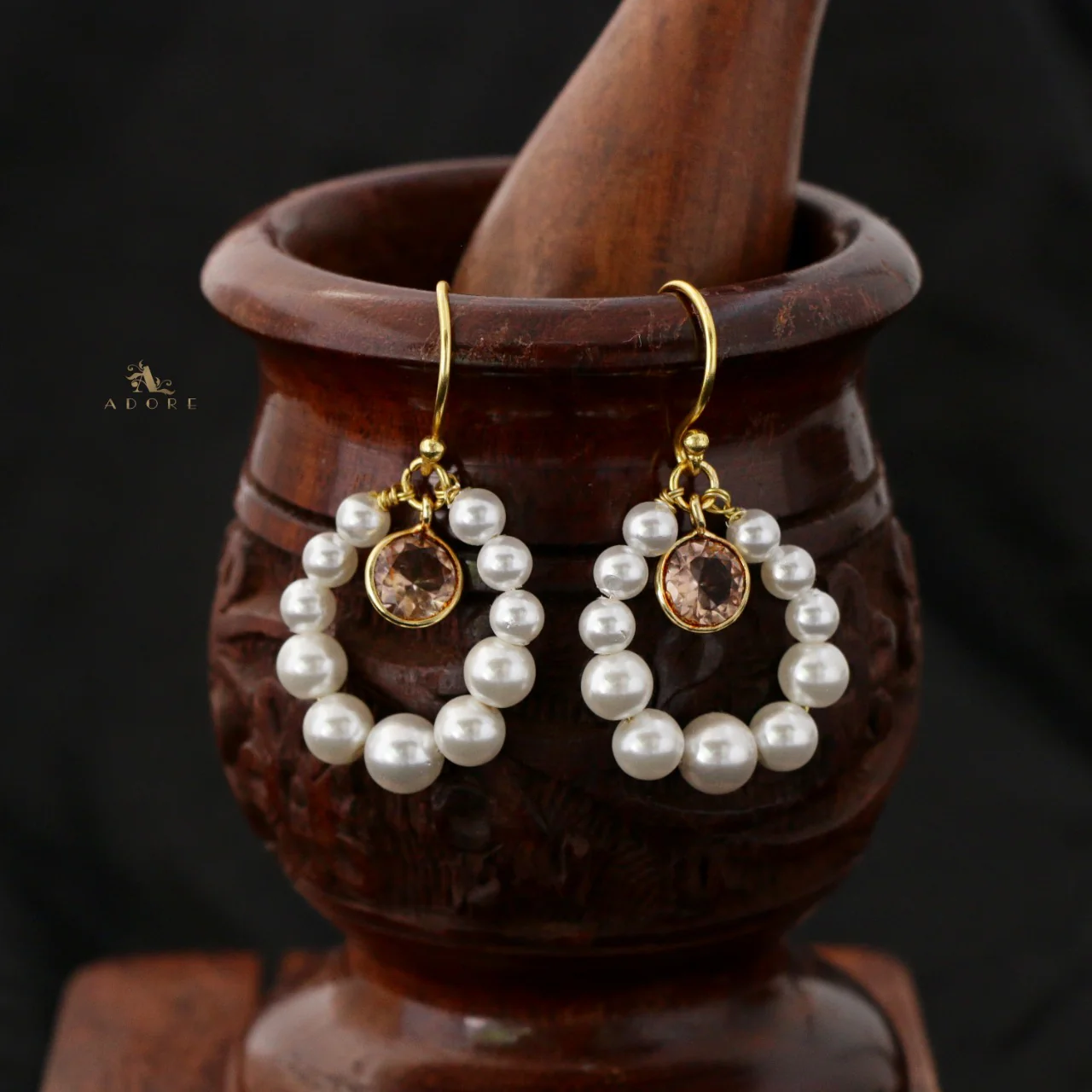 Mrinaal Pearl Hoop Earring - Image 8