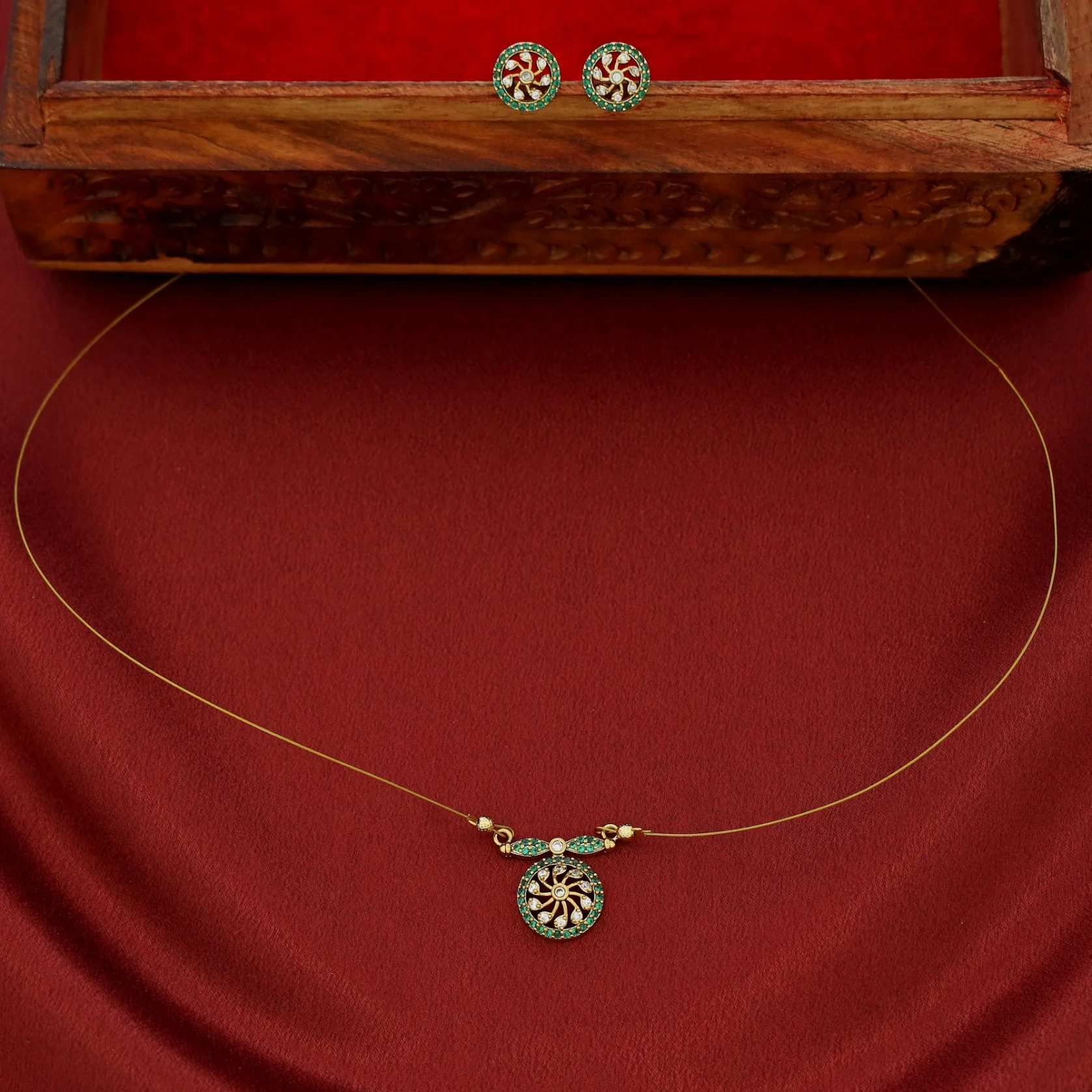 Mudra Circle String Neckpiece With Stud - Image 3