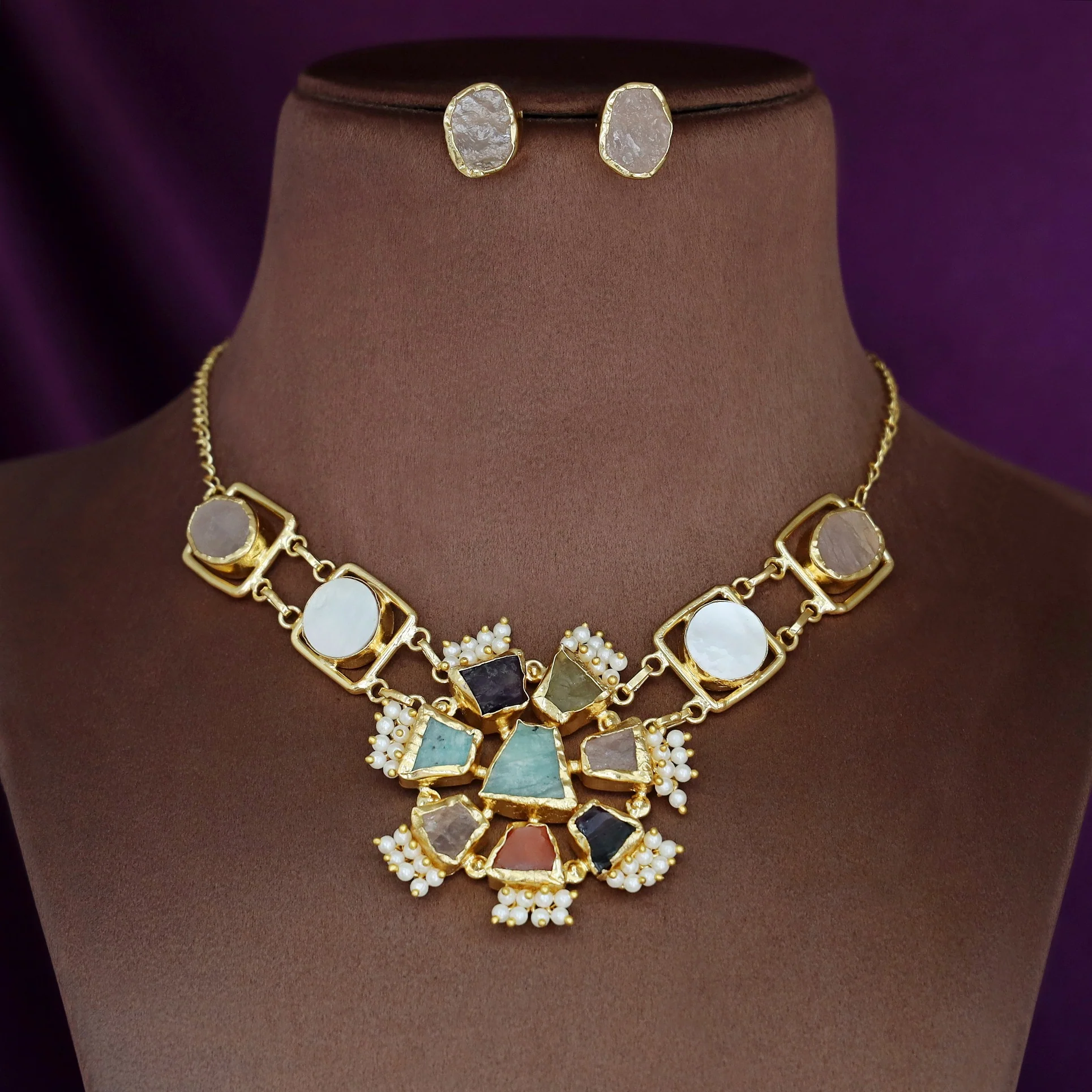 Multicolour Raw Stone + Cluster Pearl Neckpiece With Stud - Image 2
