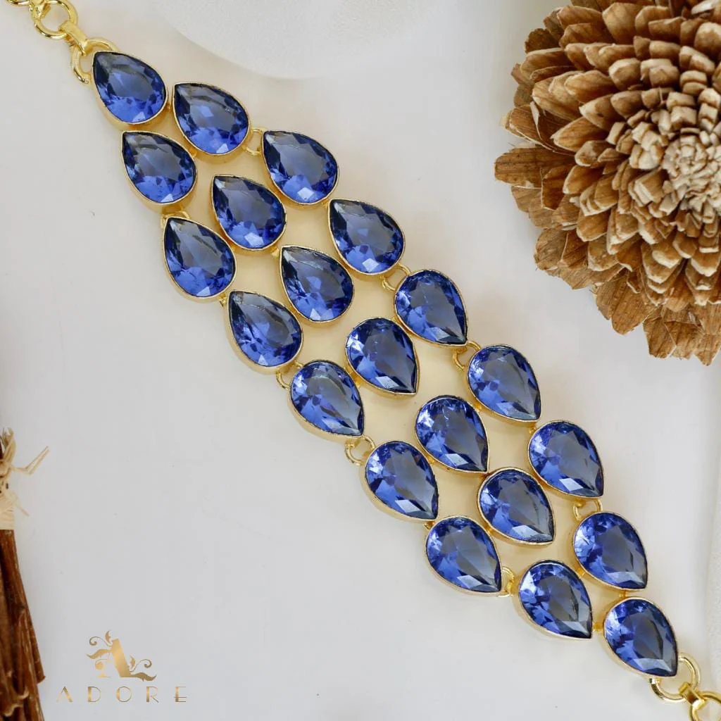 Mykaela Choker - Image 5