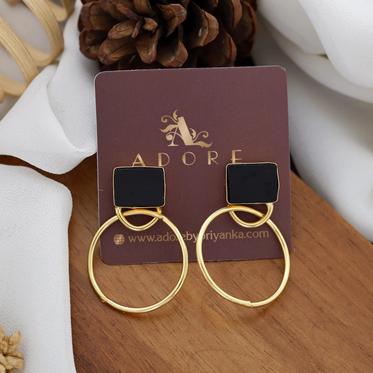 Naara Golden Circle Earring - Image 3
