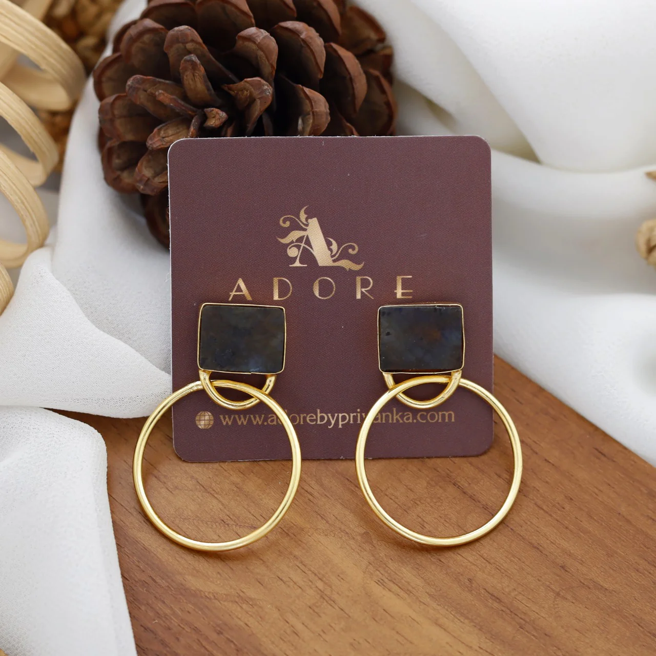 Naara Golden Circle Earring - Image 4