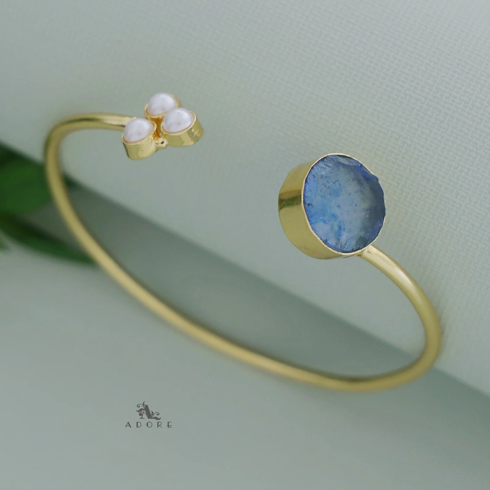 Nachini Tri Pearl Dyed Stone Front Open Bangle - Image 10