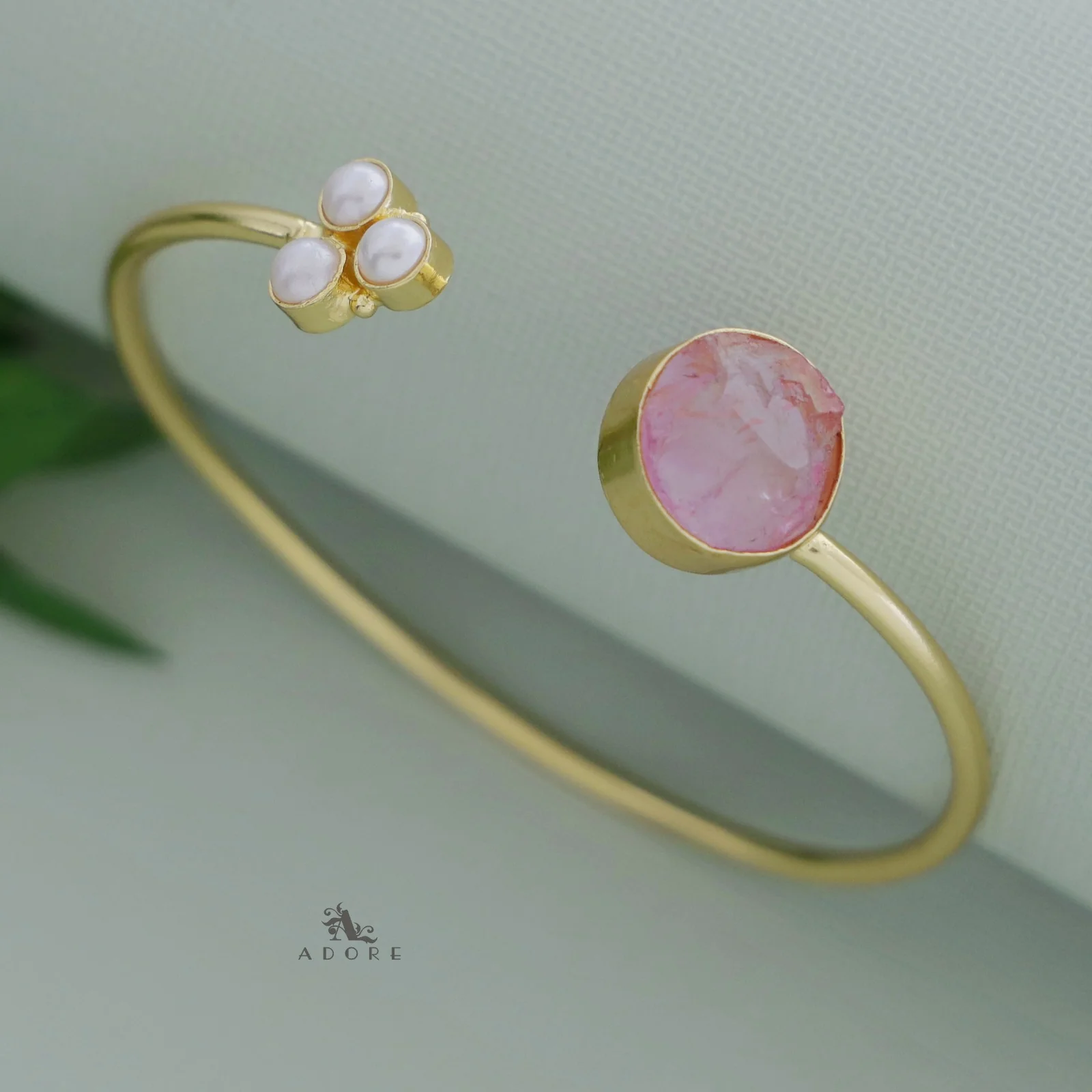 Nachini Tri Pearl Dyed Stone Front Open Bangle - Image 12