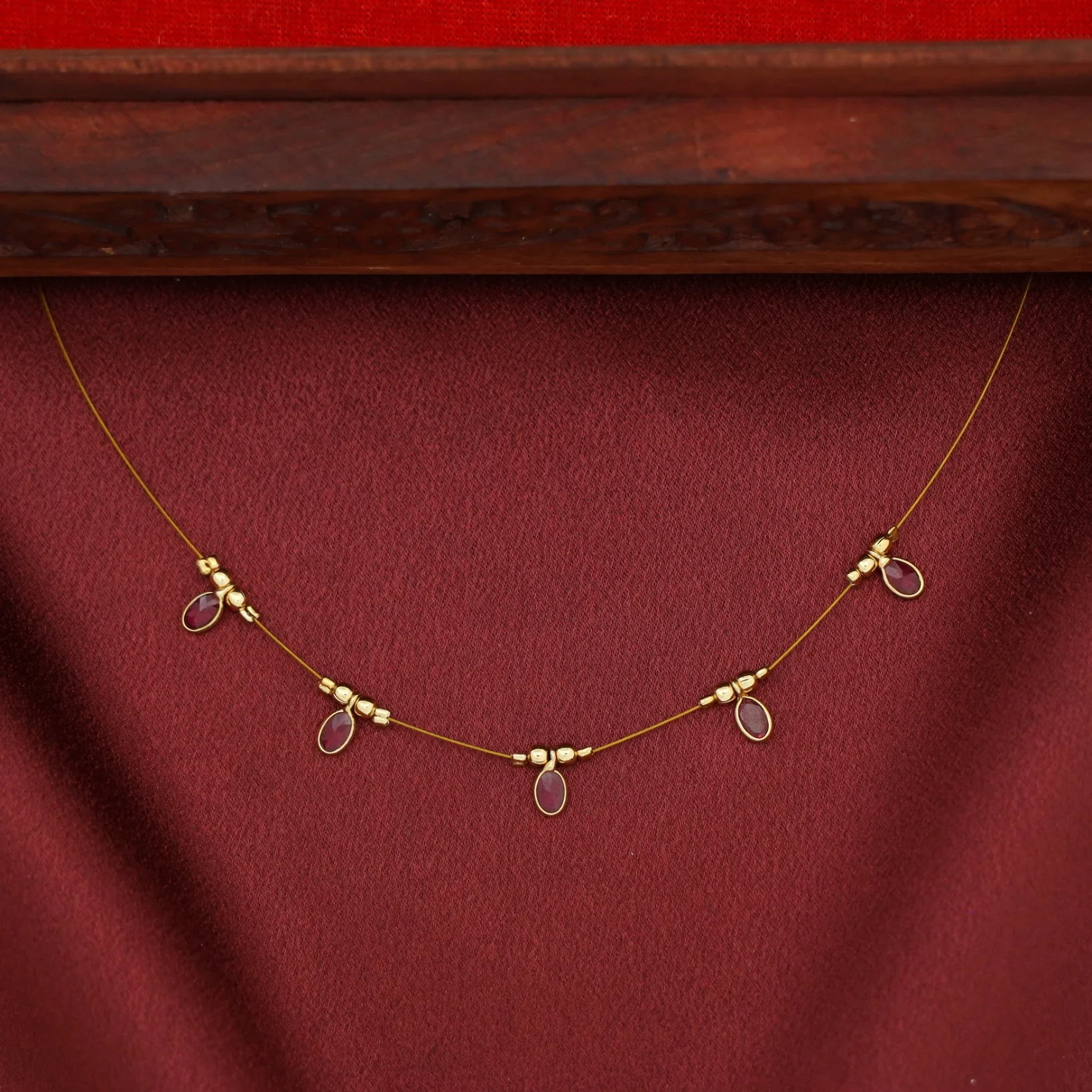 Naima Oval Glossy Stone String Neckpiece - Image 3
