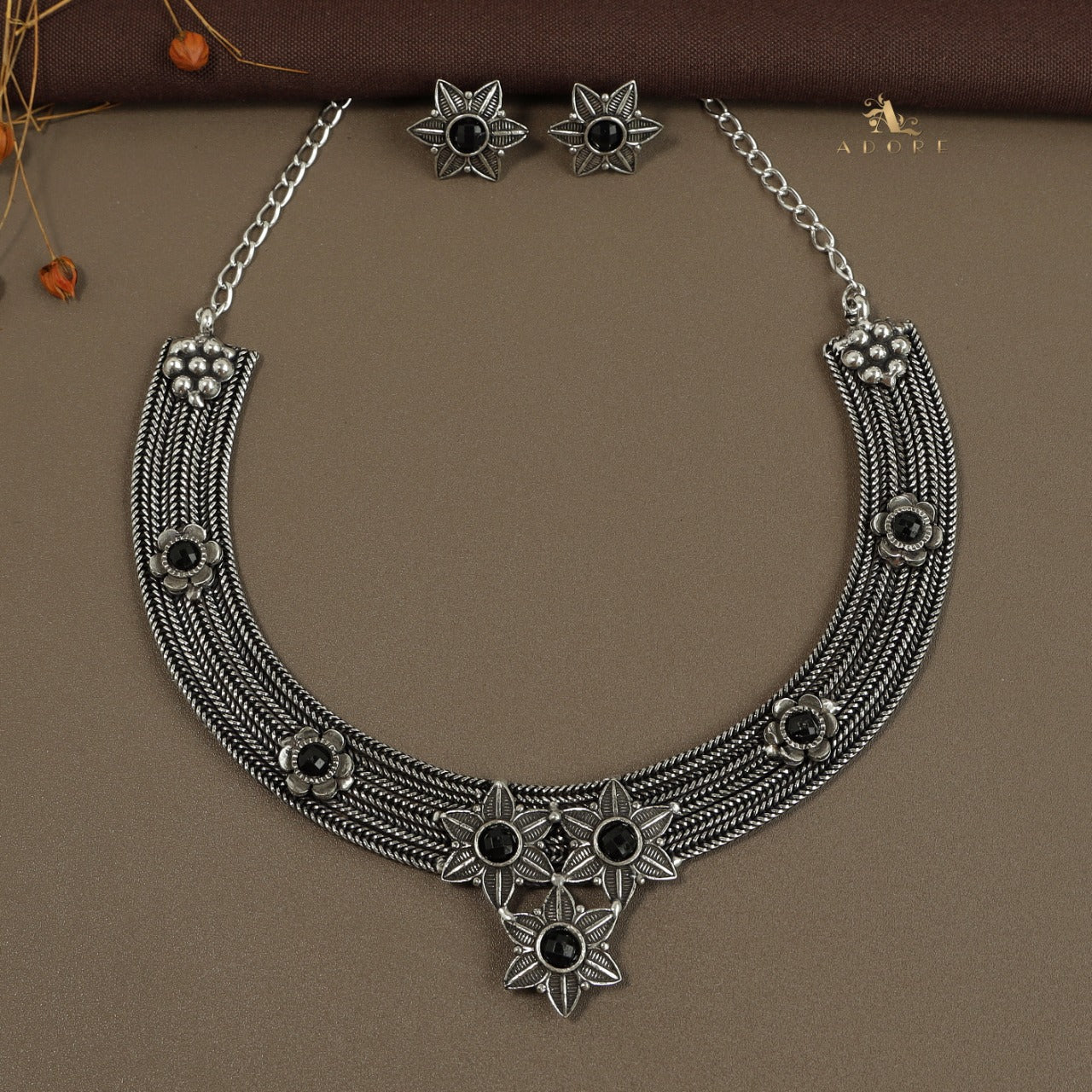 Nakshathra Neckpiece With Earring - Image 6