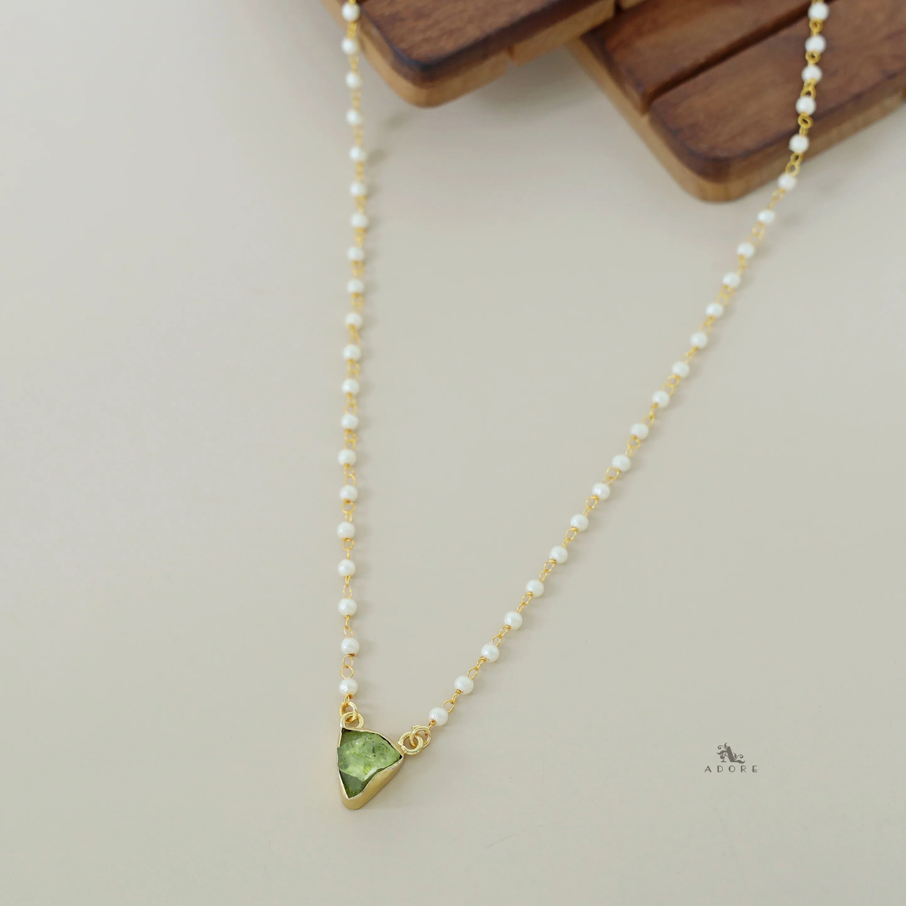 Nasmiya Dyed Stone Neckpiece - Image 11