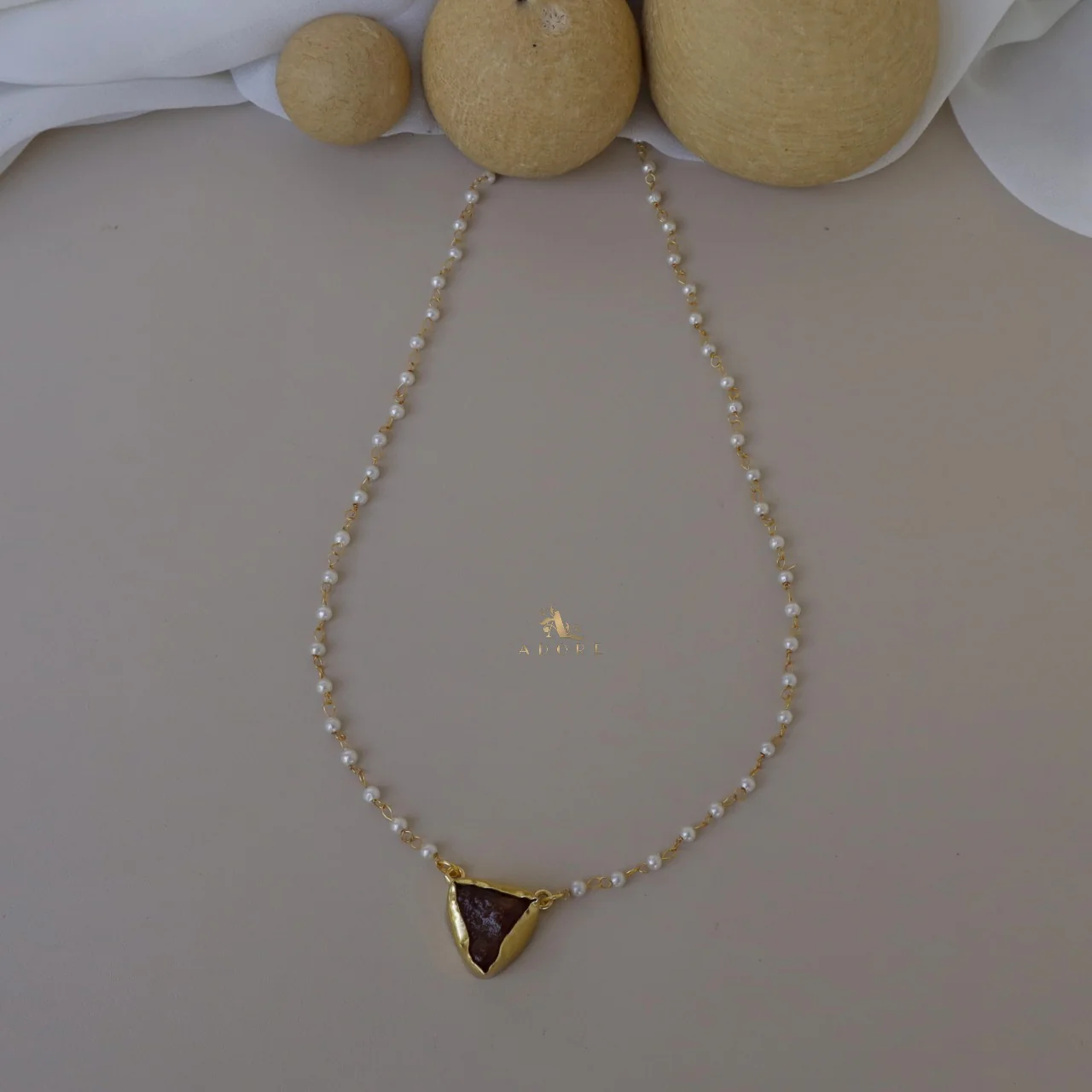 Nasmiya Raw Stone Neckpiece - Image 10