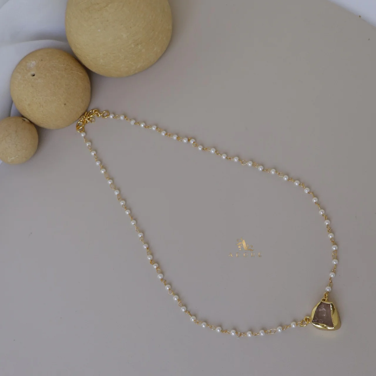 Nasmiya Raw Stone Neckpiece - Image 13