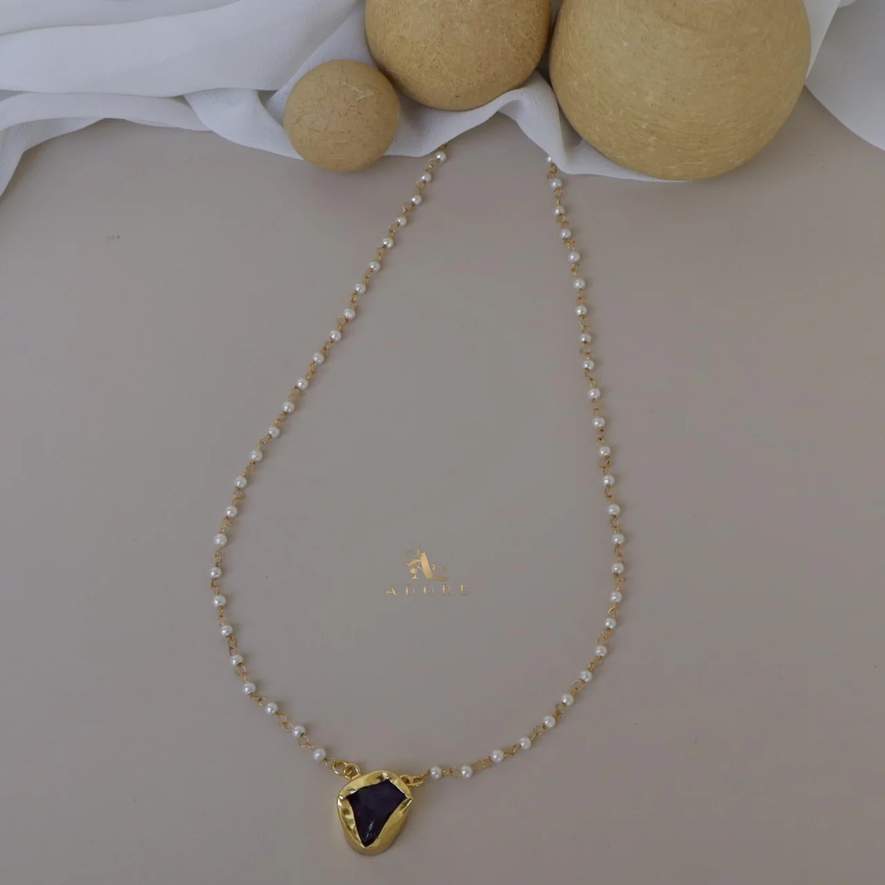 Nasmiya Raw Stone Neckpiece - Image 14