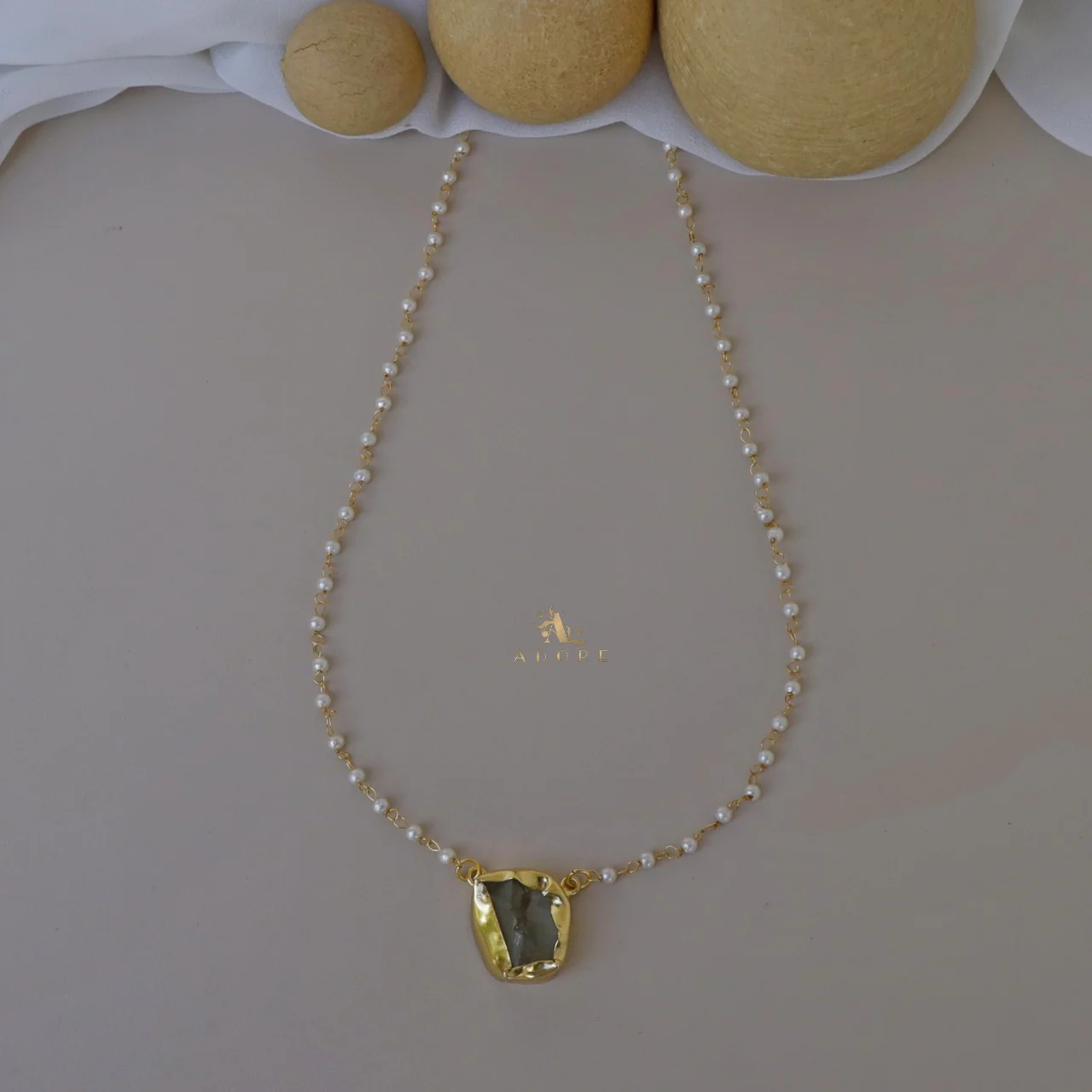 Nasmiya Raw Stone Neckpiece - Image 16