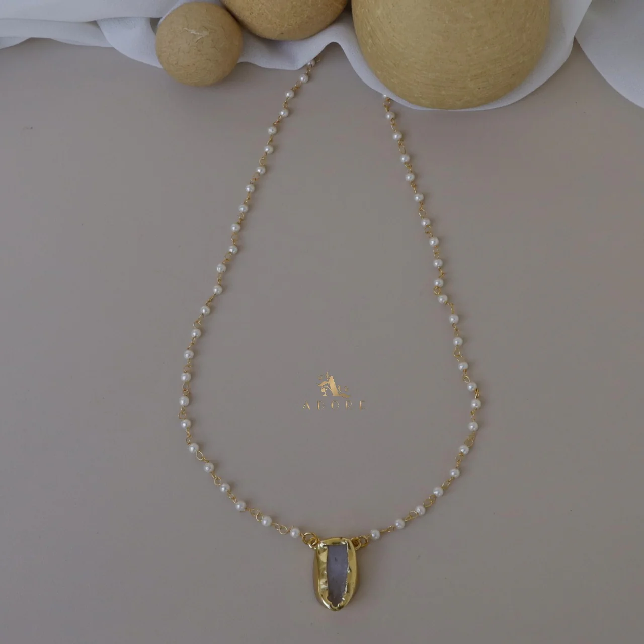 Nasmiya Raw Stone Neckpiece - Image 17