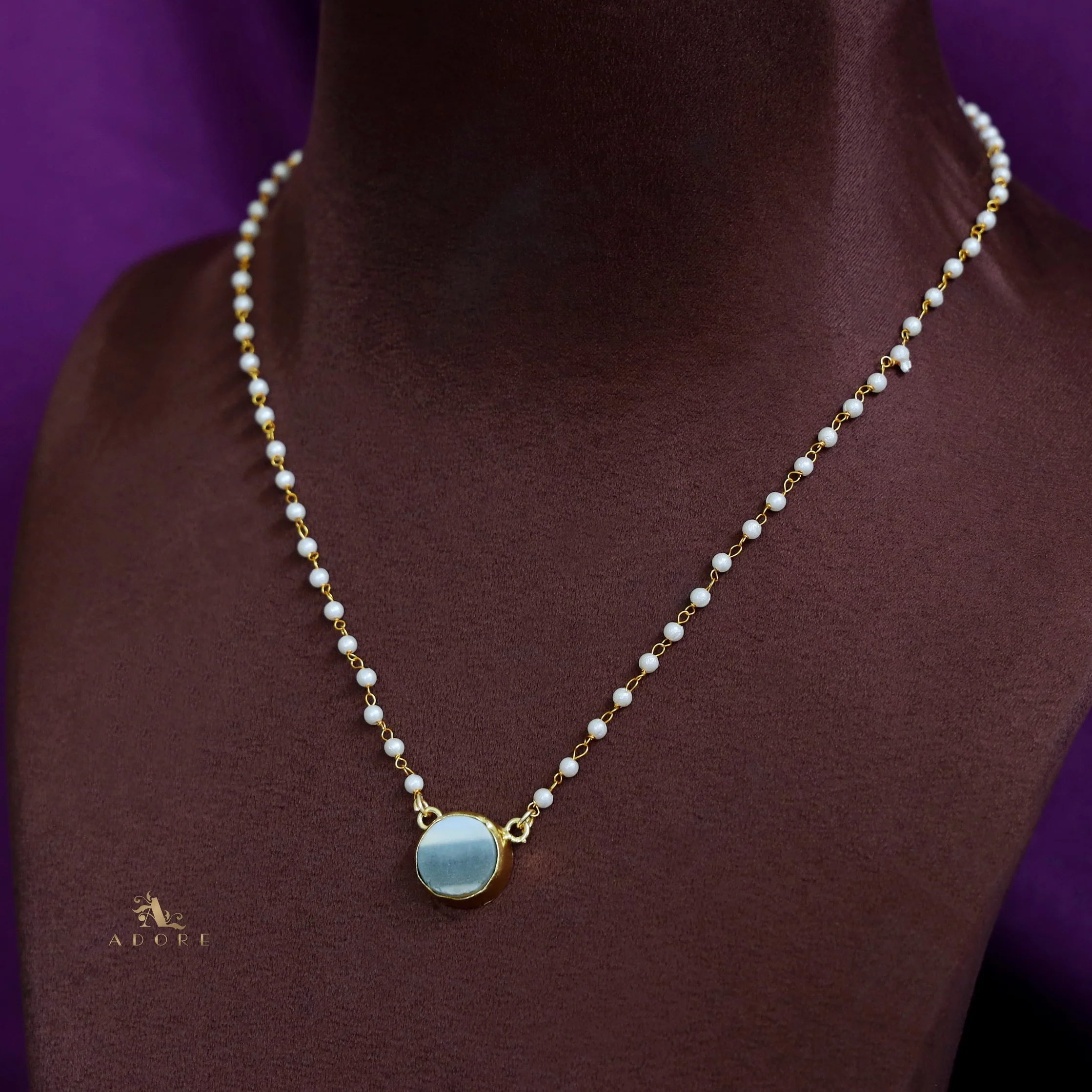 Nasmiya Raw Stone Neckpiece - Image 23