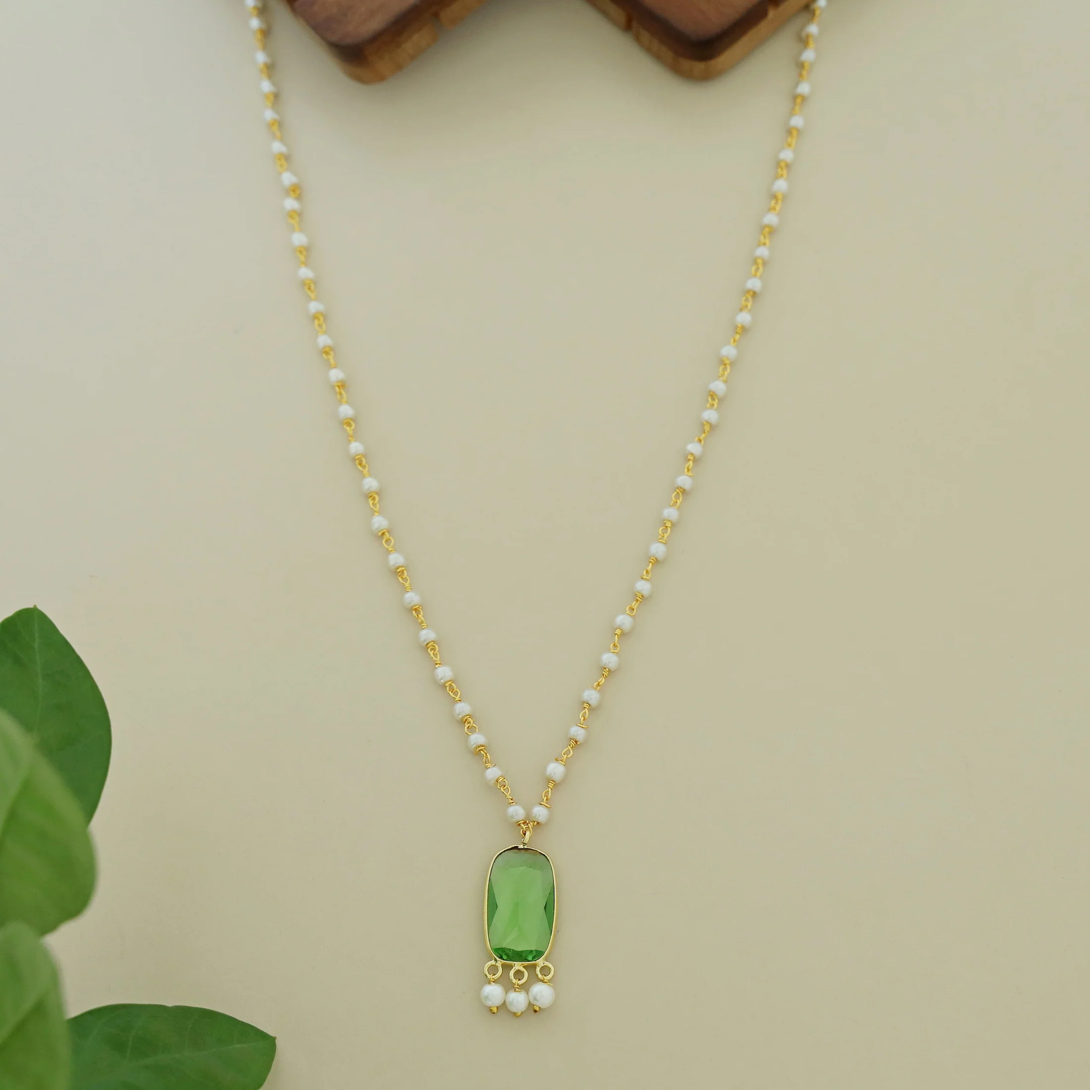 Nasmiya Rectangle Glossy Long Neckpiece - Image 10