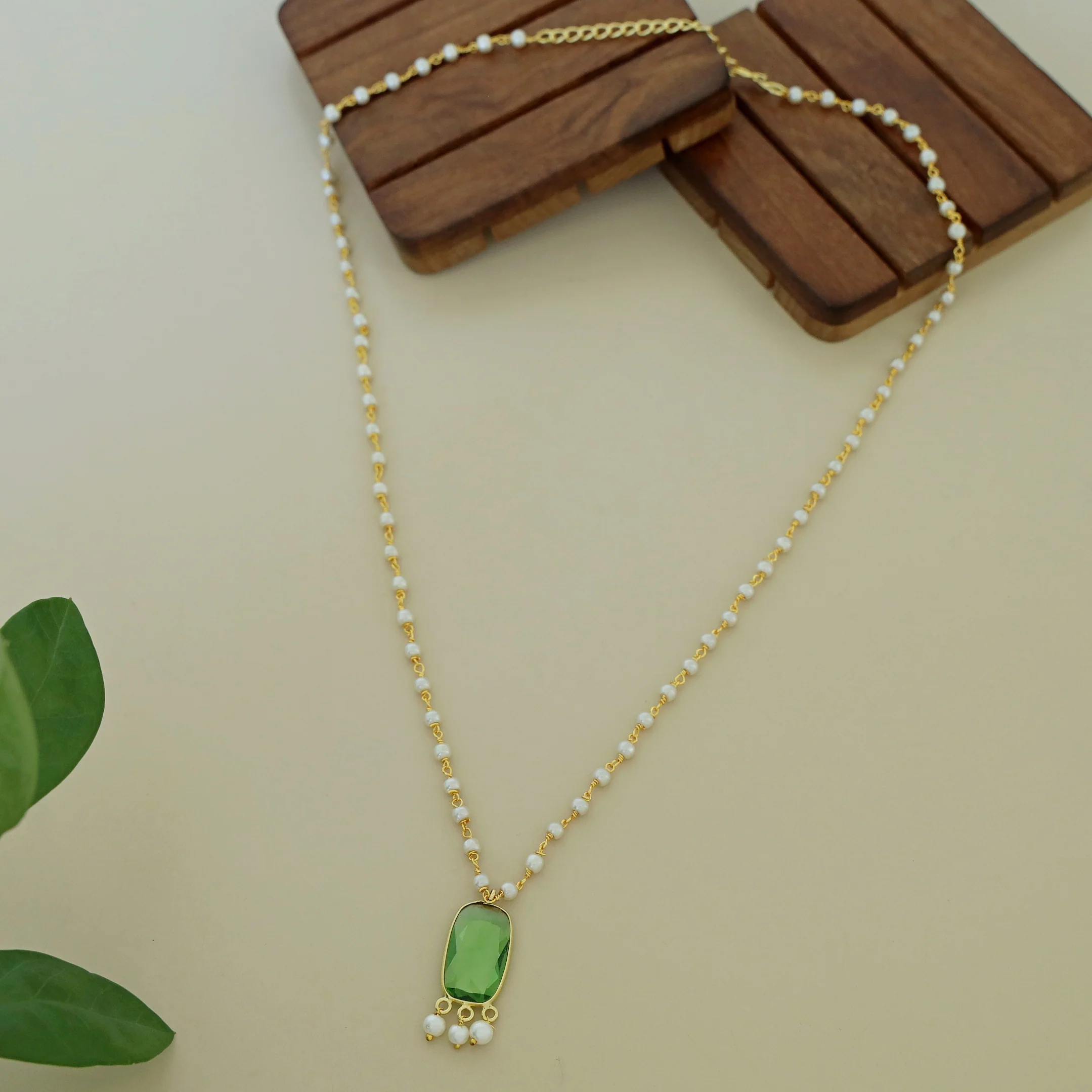Nasmiya Rectangle Glossy Long Neckpiece - Image 8